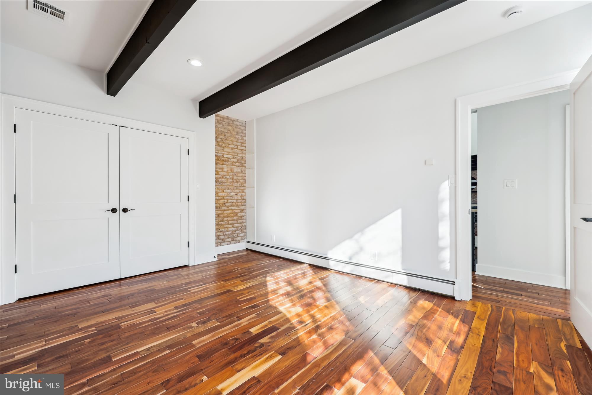BANNOCKBURN - Residential
