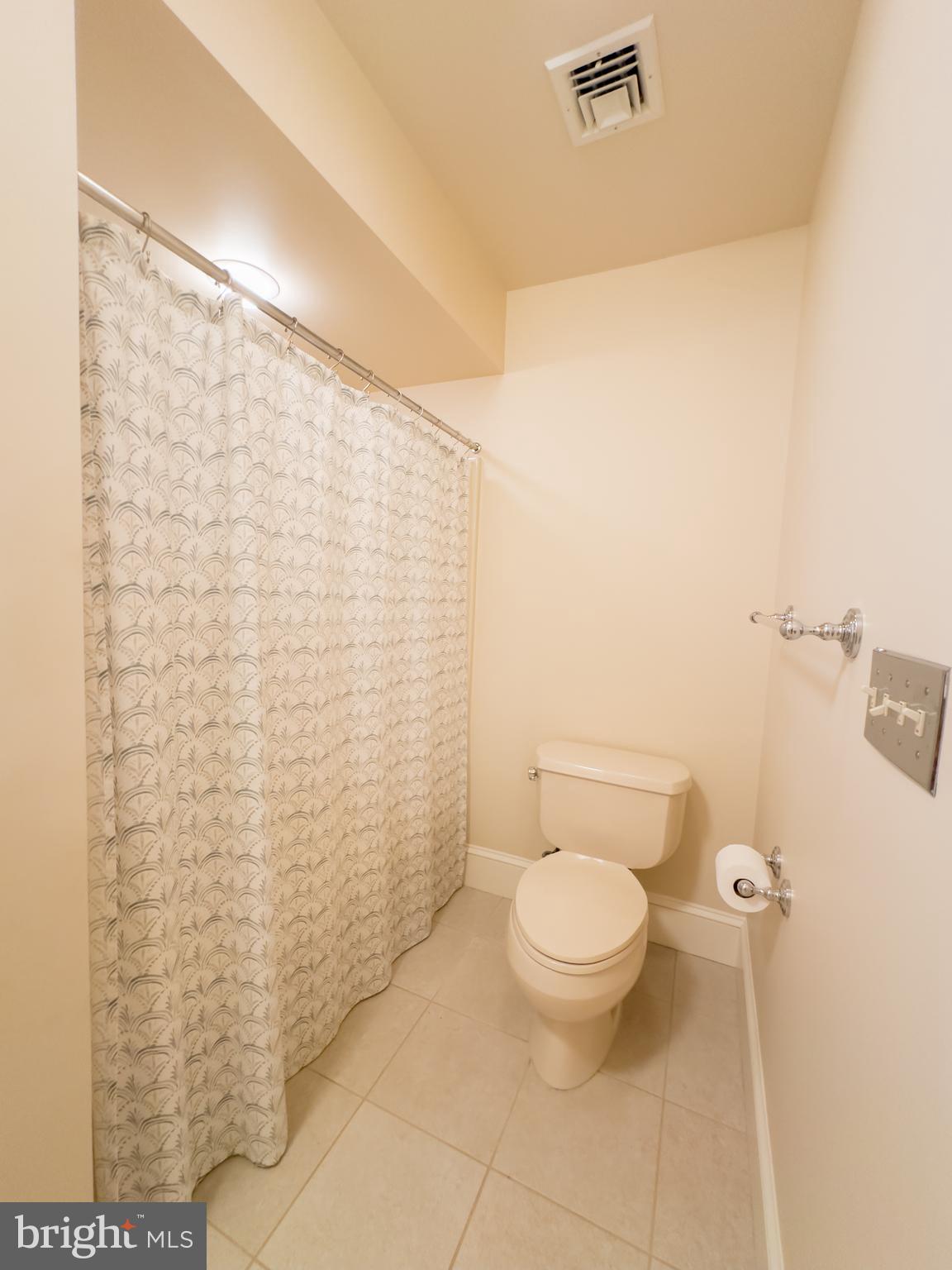 SADDLE RIDGE - Residential