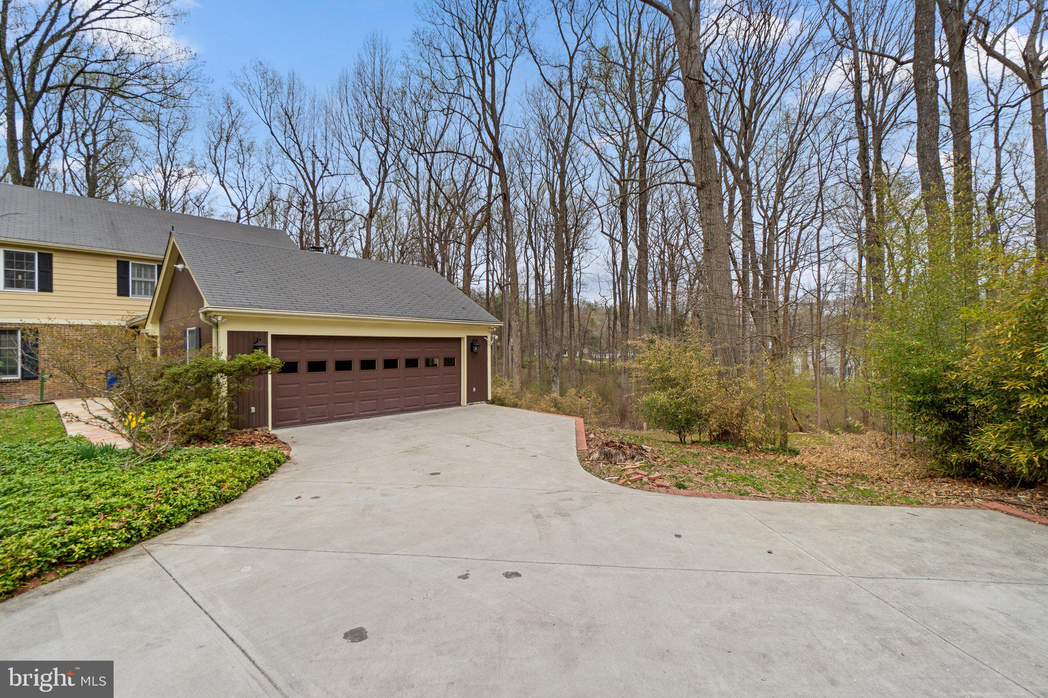 WOODMARK - Residential