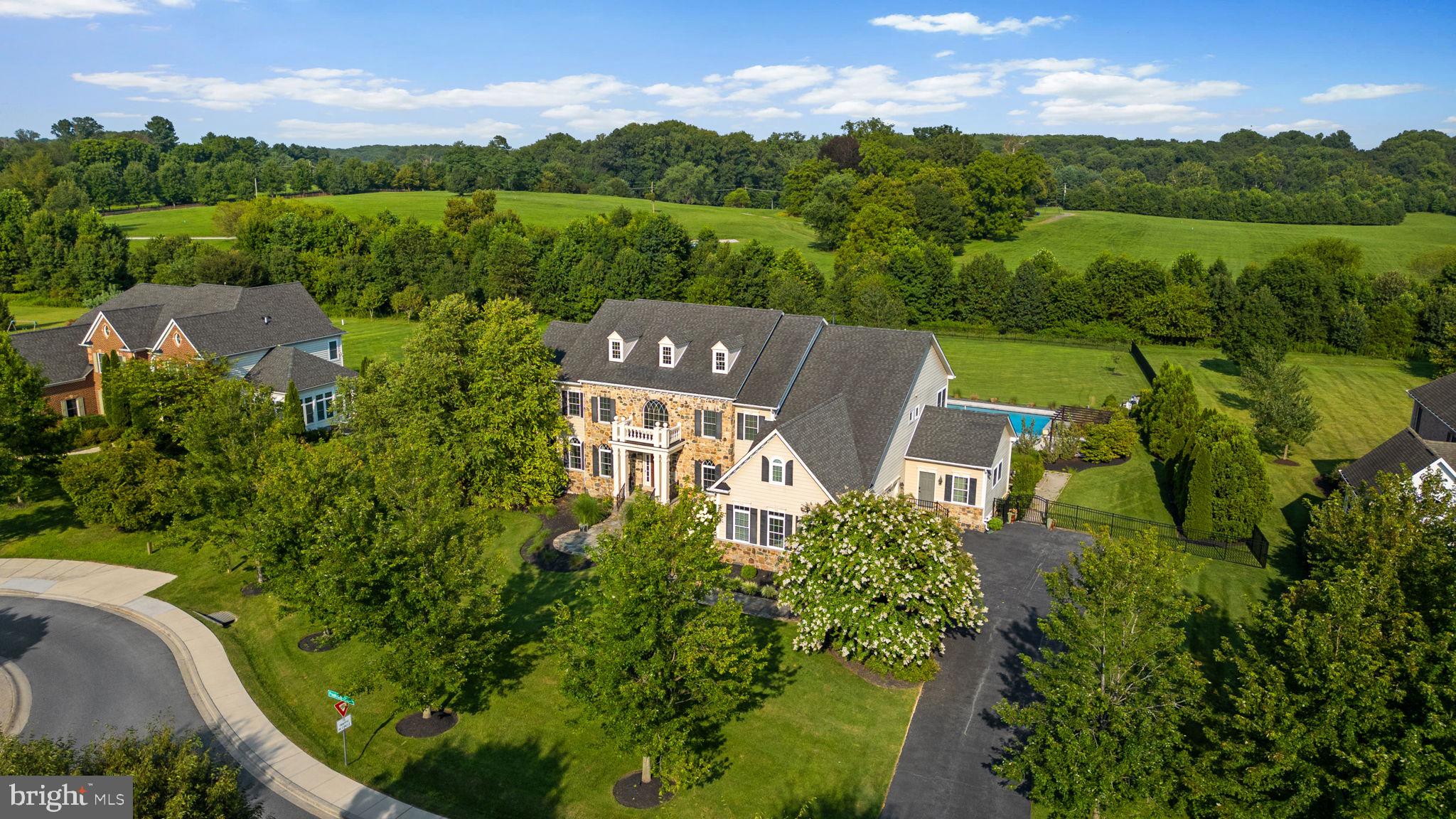 WALNUT GROVE - Residential