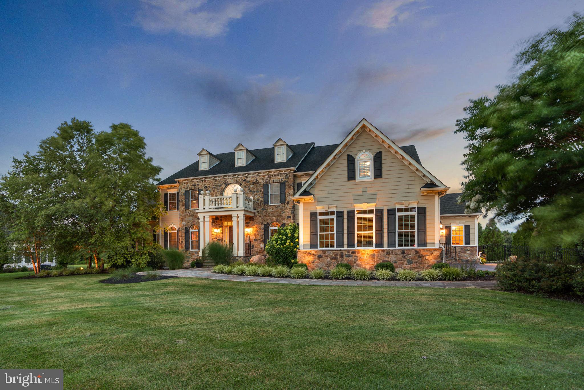 WALNUT GROVE - Residential