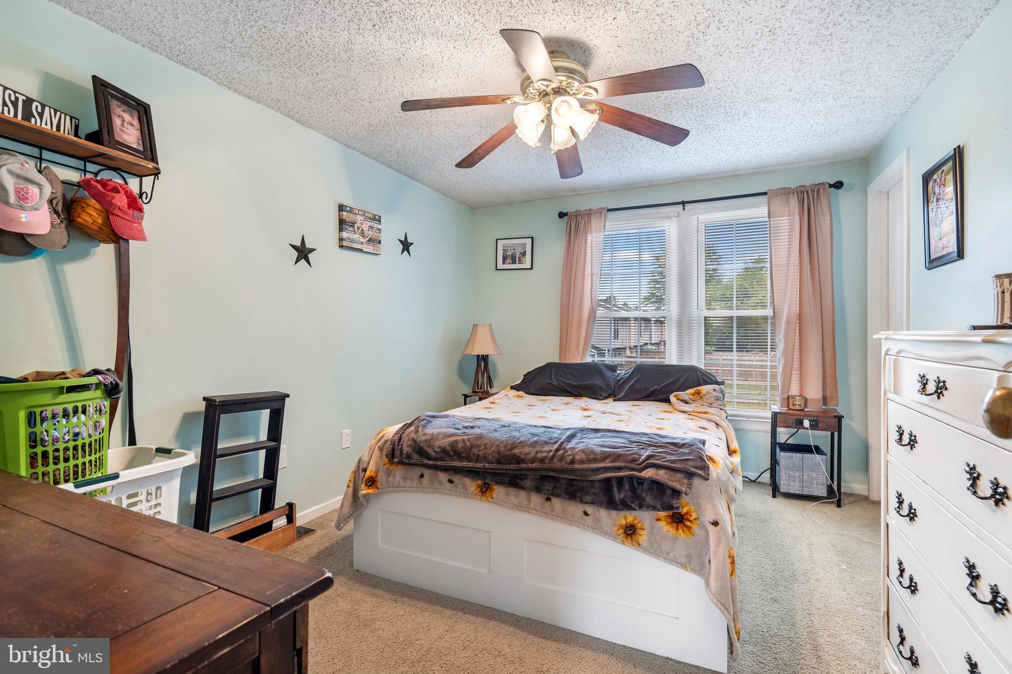 ROLLING MEADOWS - Residential