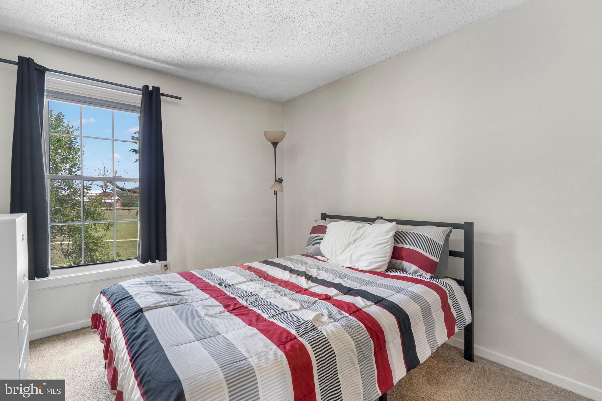 ROLLING MEADOWS - Residential