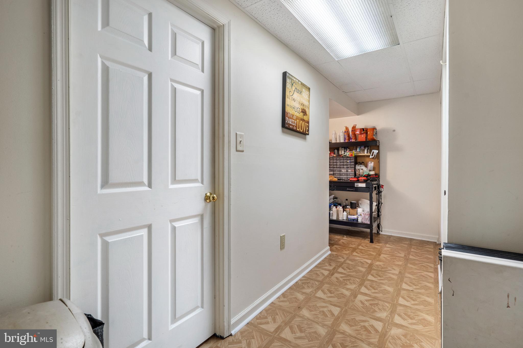 ROLLING MEADOWS - Residential