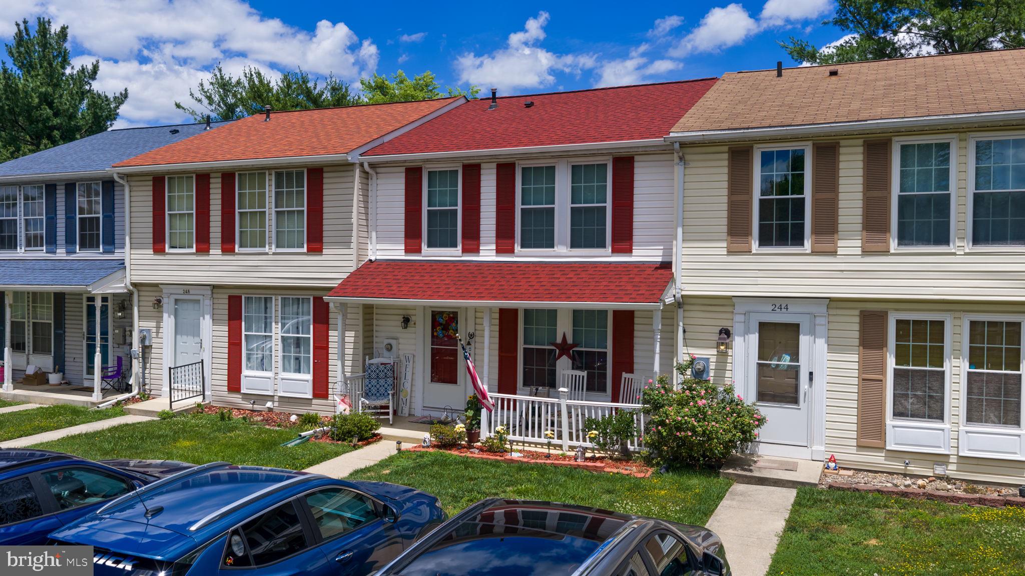 ROLLING MEADOWS - Residential