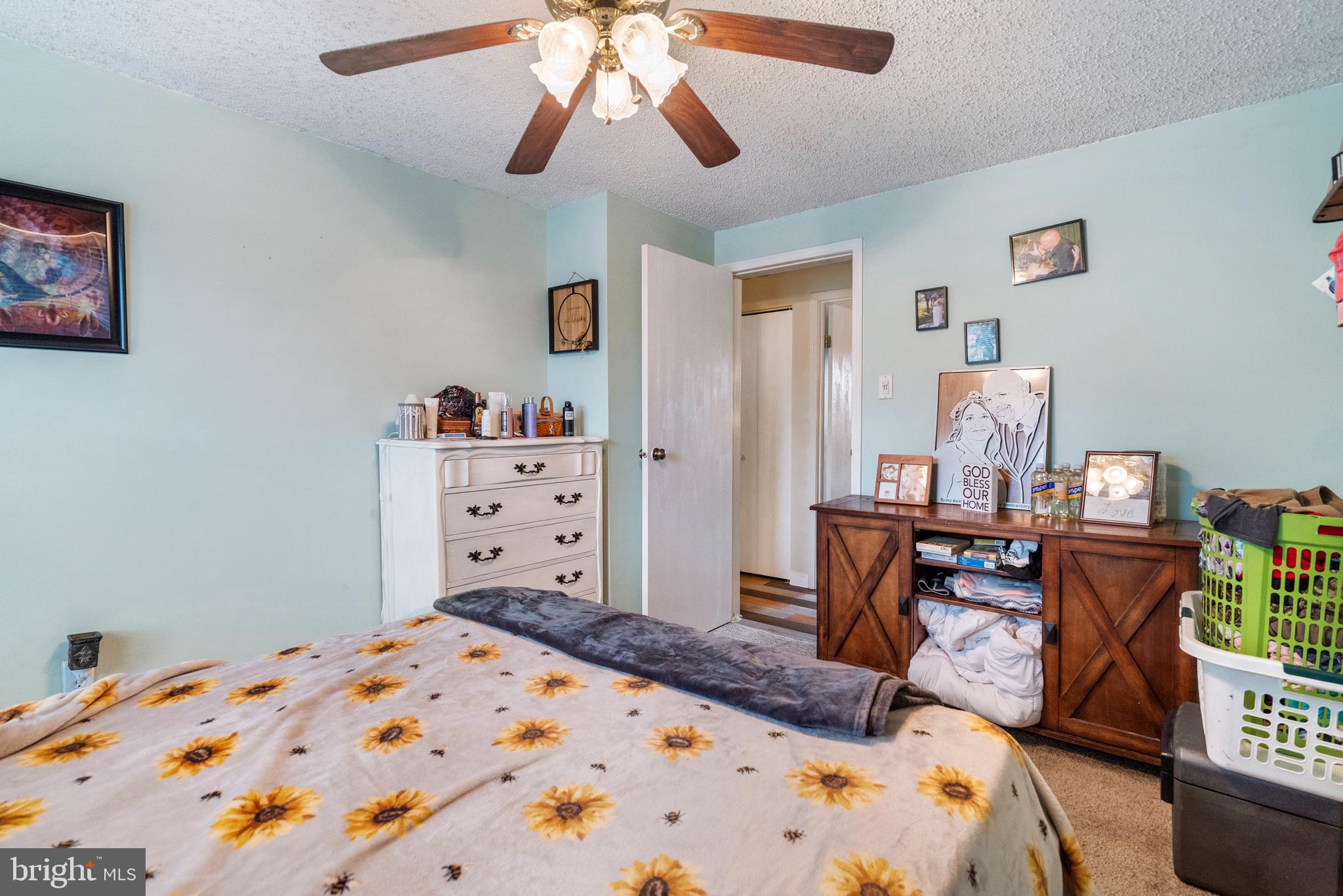 ROLLING MEADOWS - Residential