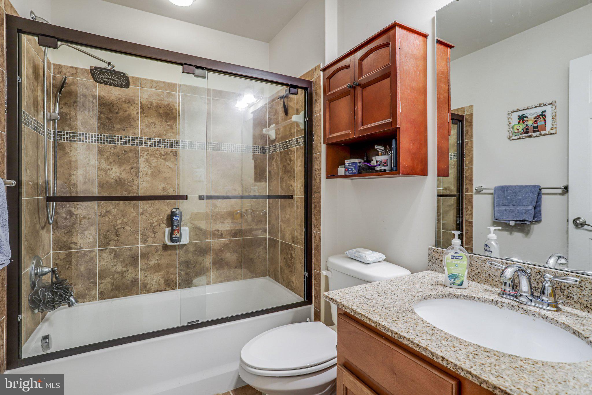 SIGNATURE CLUB AT GREENVIEW - Residential