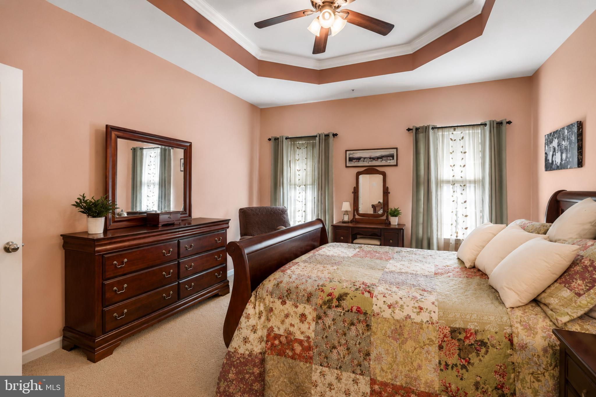 SIGNATURE CLUB AT GREENVIEW - Residential