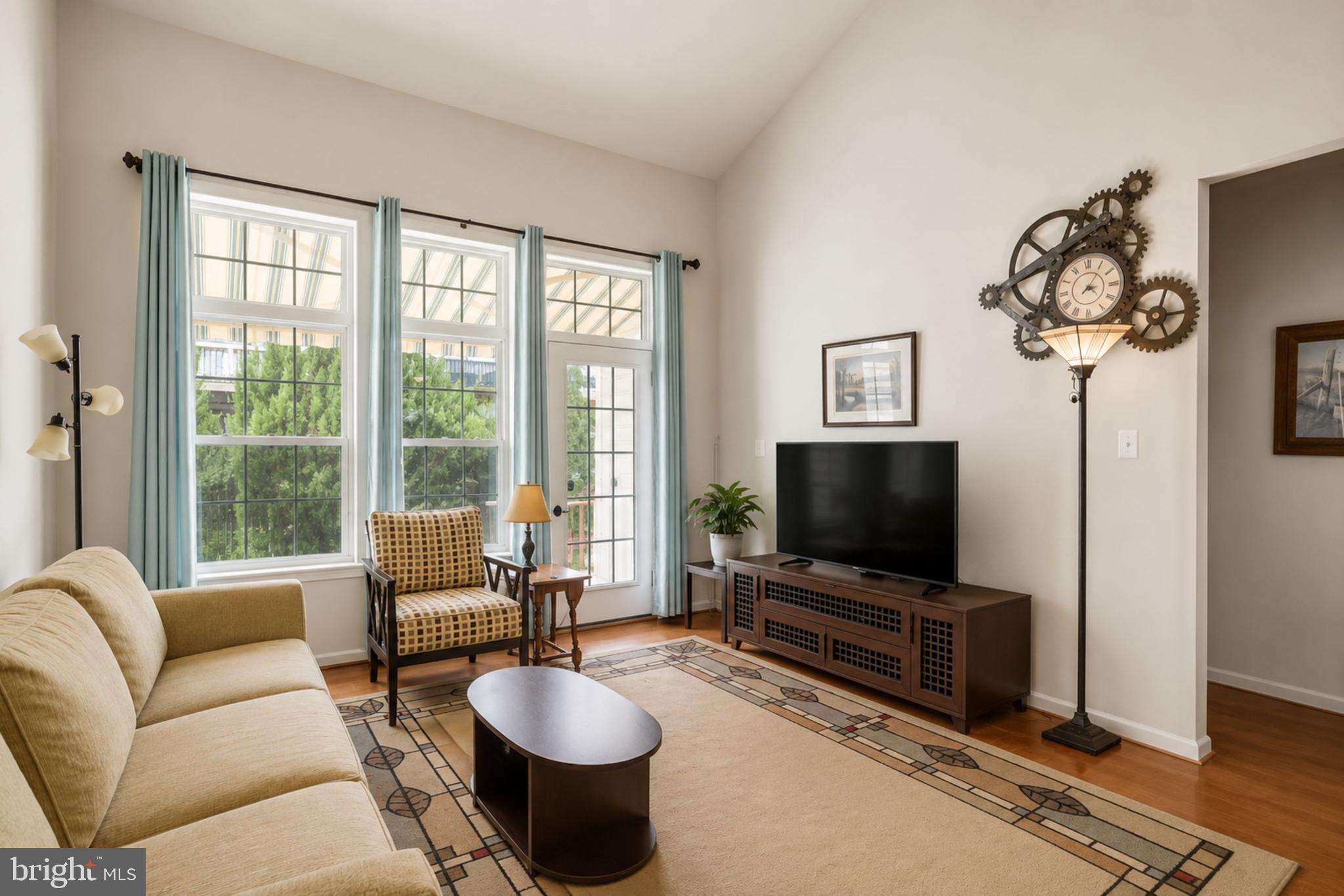 SIGNATURE CLUB AT GREENVIEW - Residential
