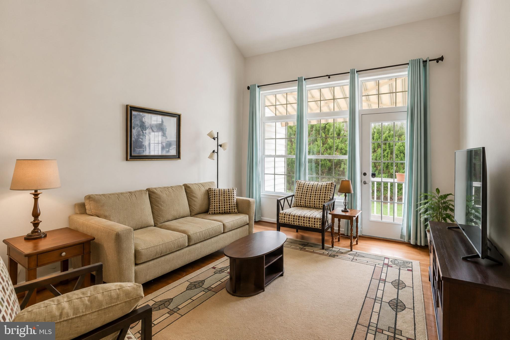 SIGNATURE CLUB AT GREENVIEW - Residential