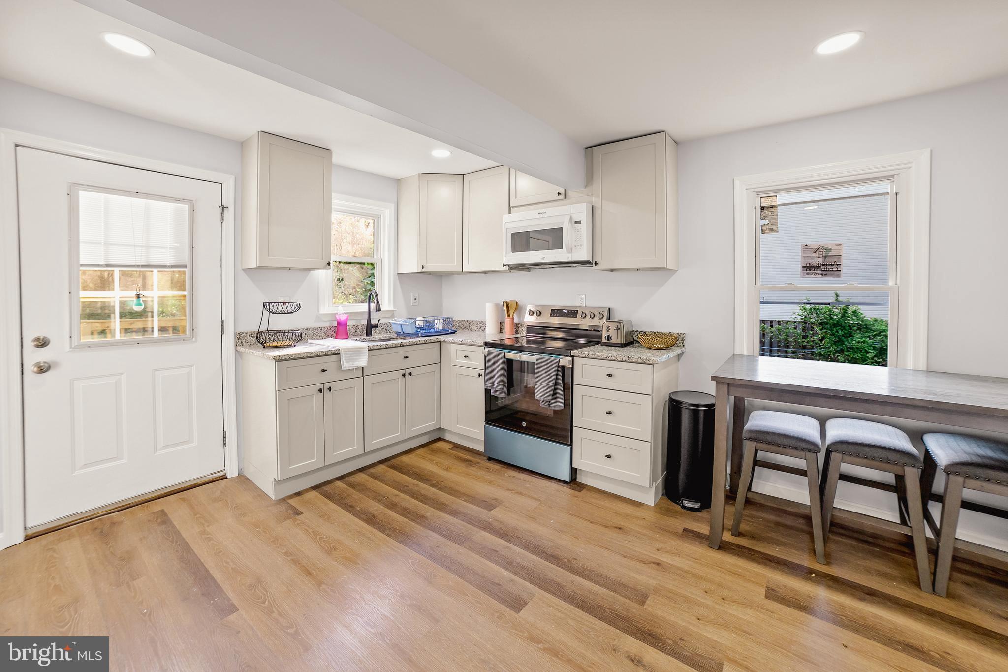 SEVERNA PARK - Residential