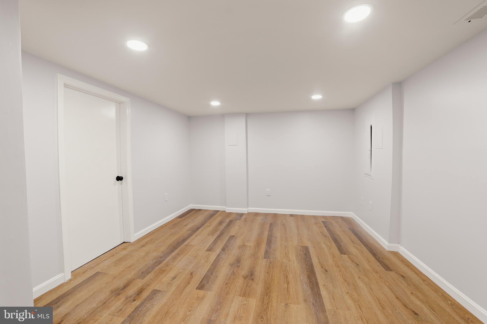 SEVERNA PARK - Residential