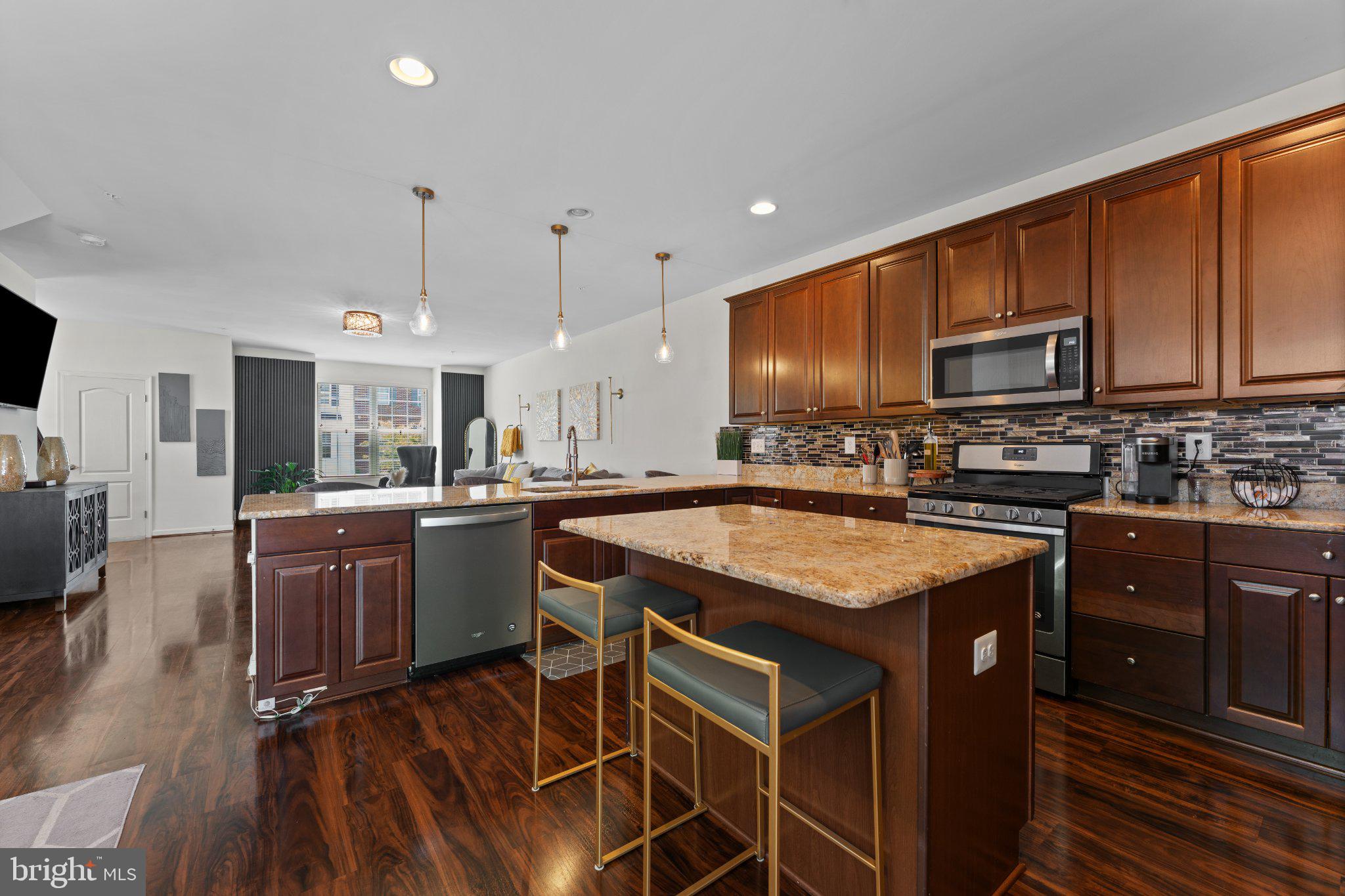 BALLARD GREEN - Residential