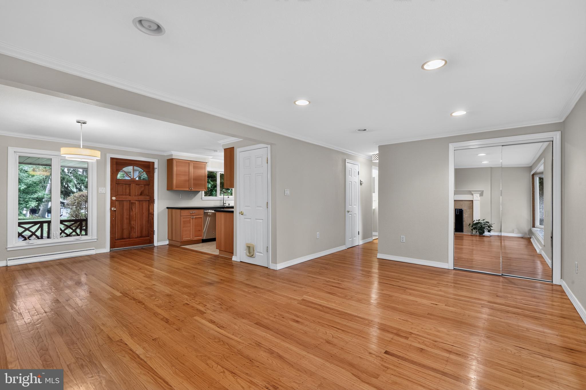 RIDDLEWOOD - Residential
