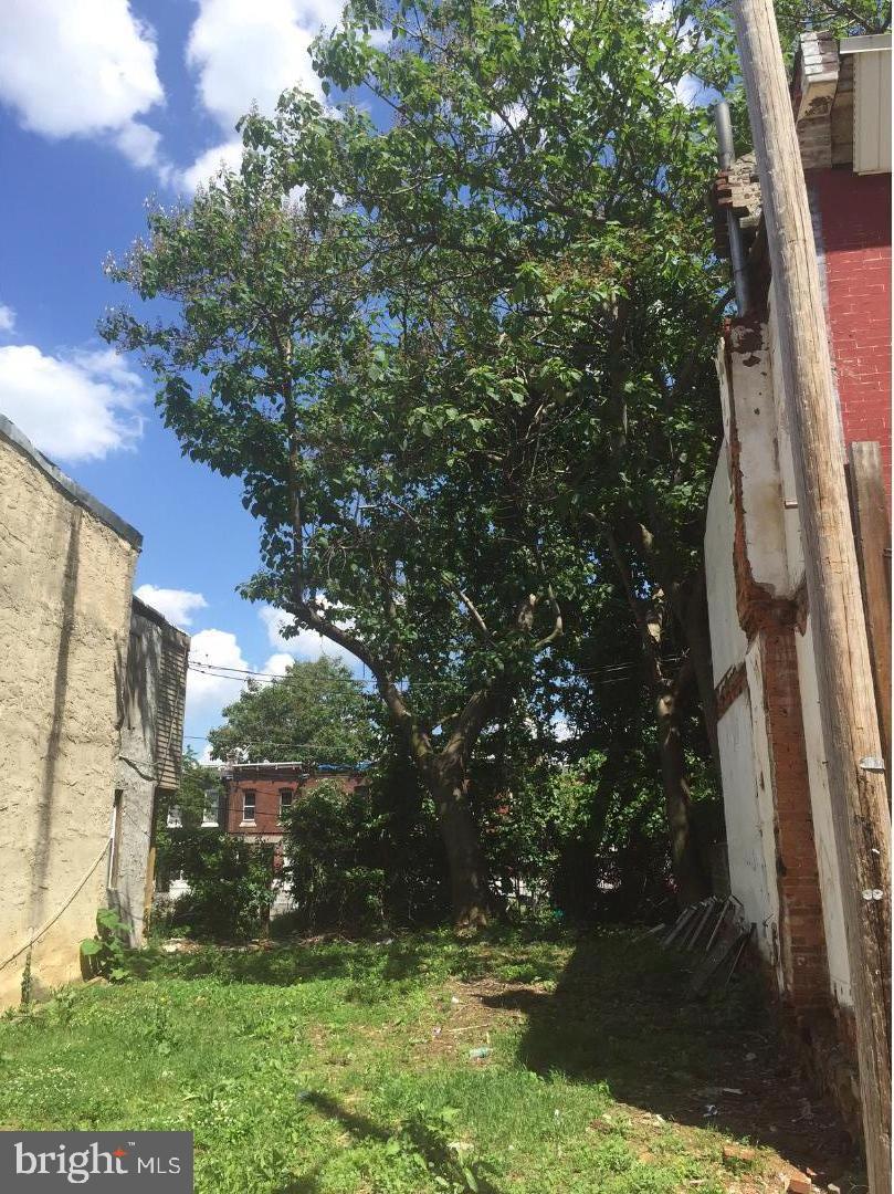 Buildable lot off of 24th and Montgomery ave and Ridge ave, drive by.