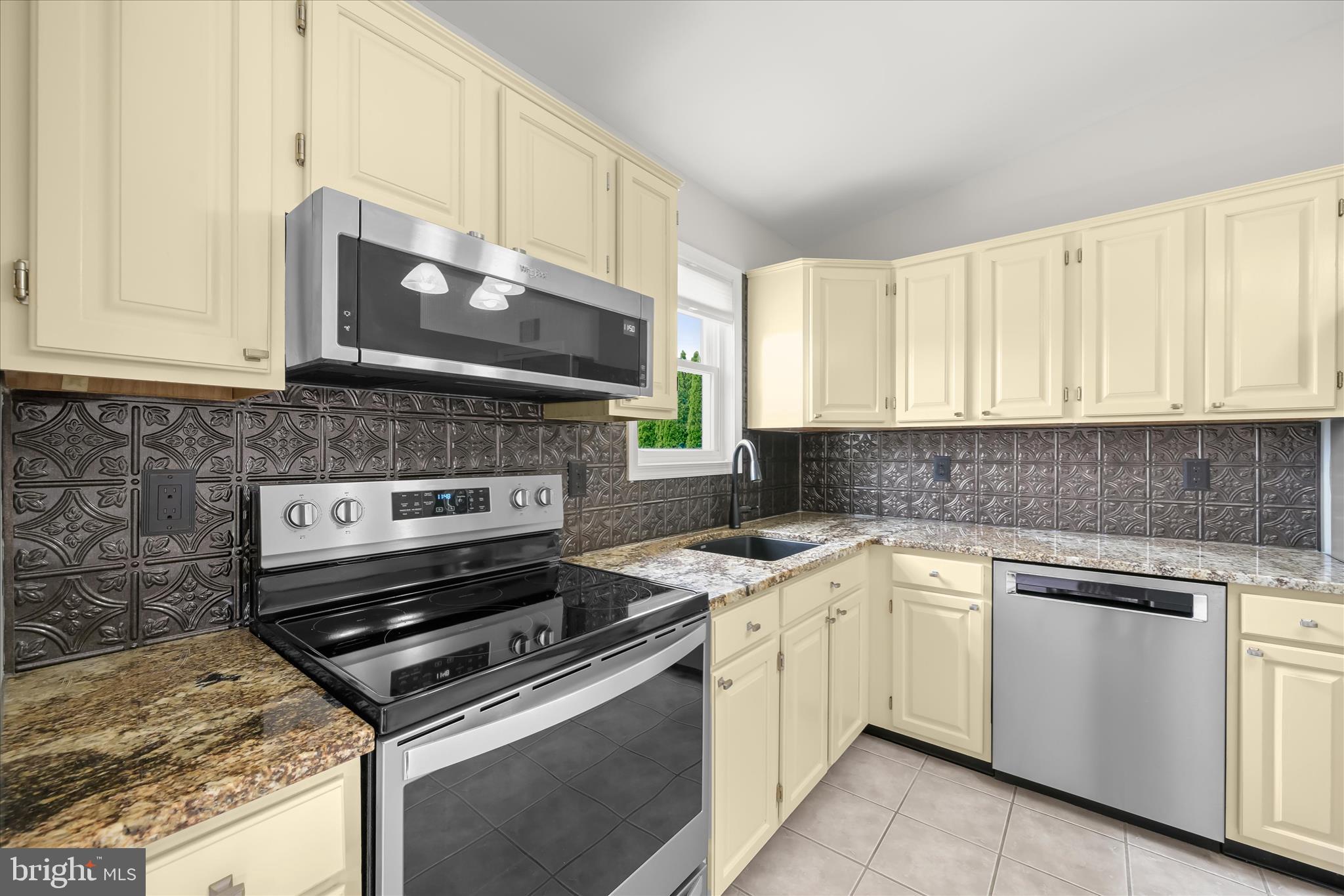 DOTSONS RIDGE - Residential