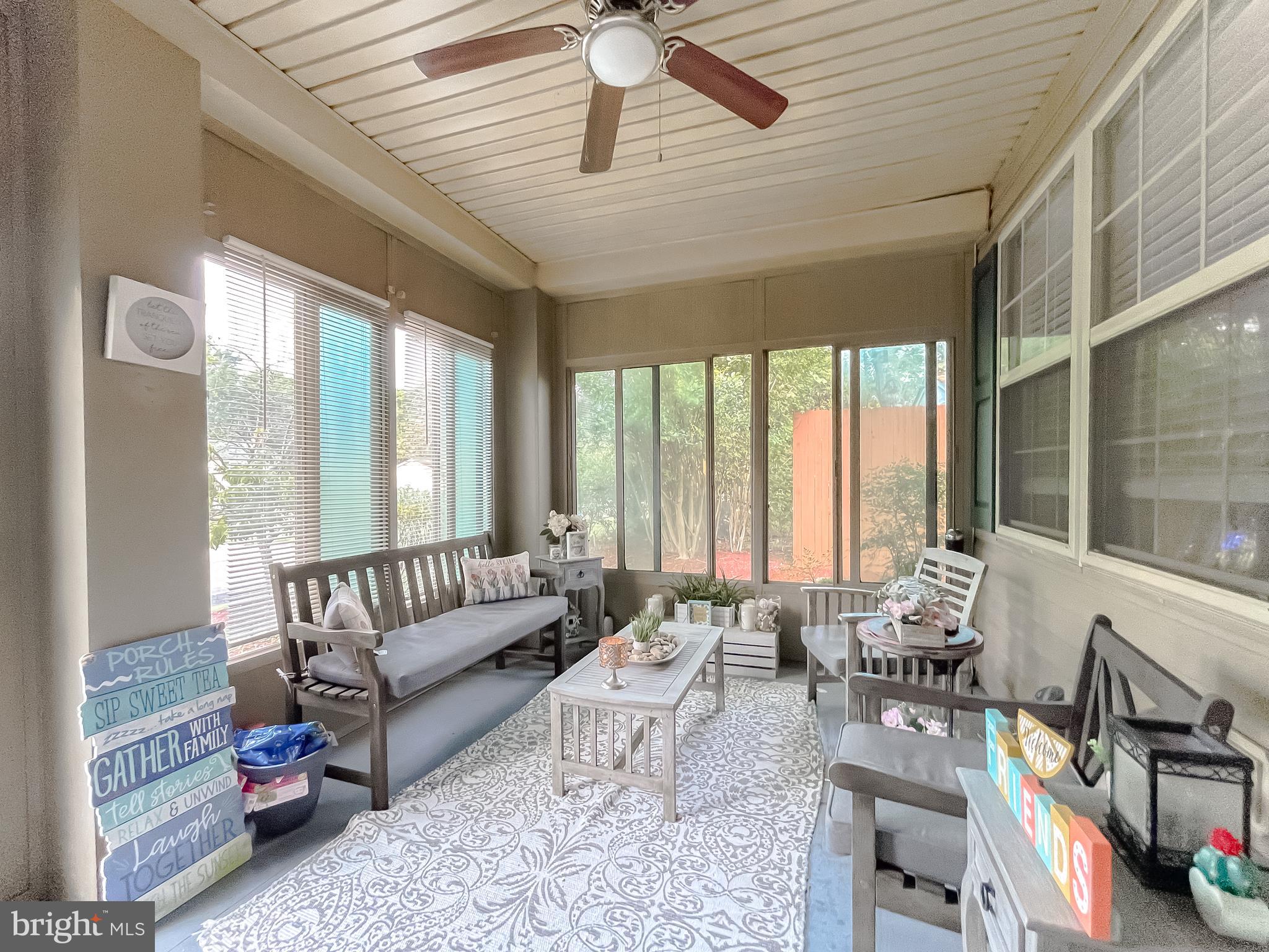 PINE HILL EST SUB - Residential