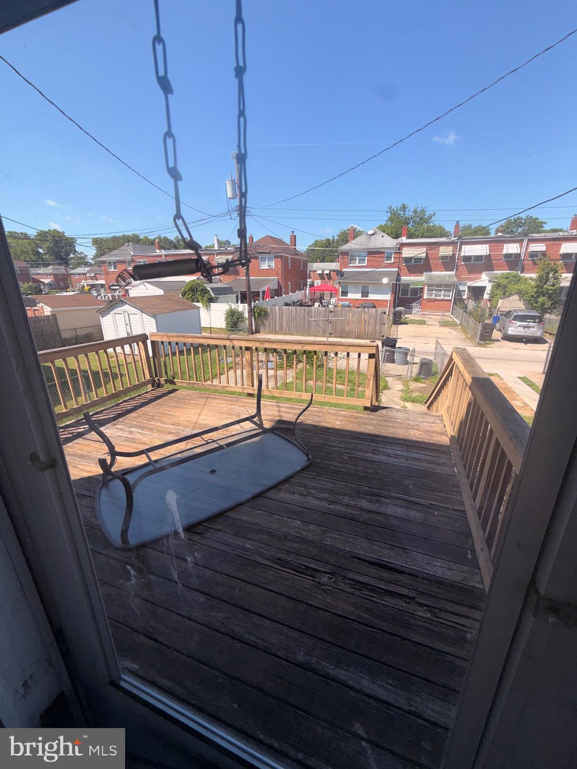 MIDDLE RIVER - Residential