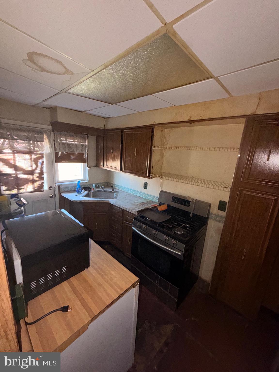 MIDDLE RIVER - Residential
