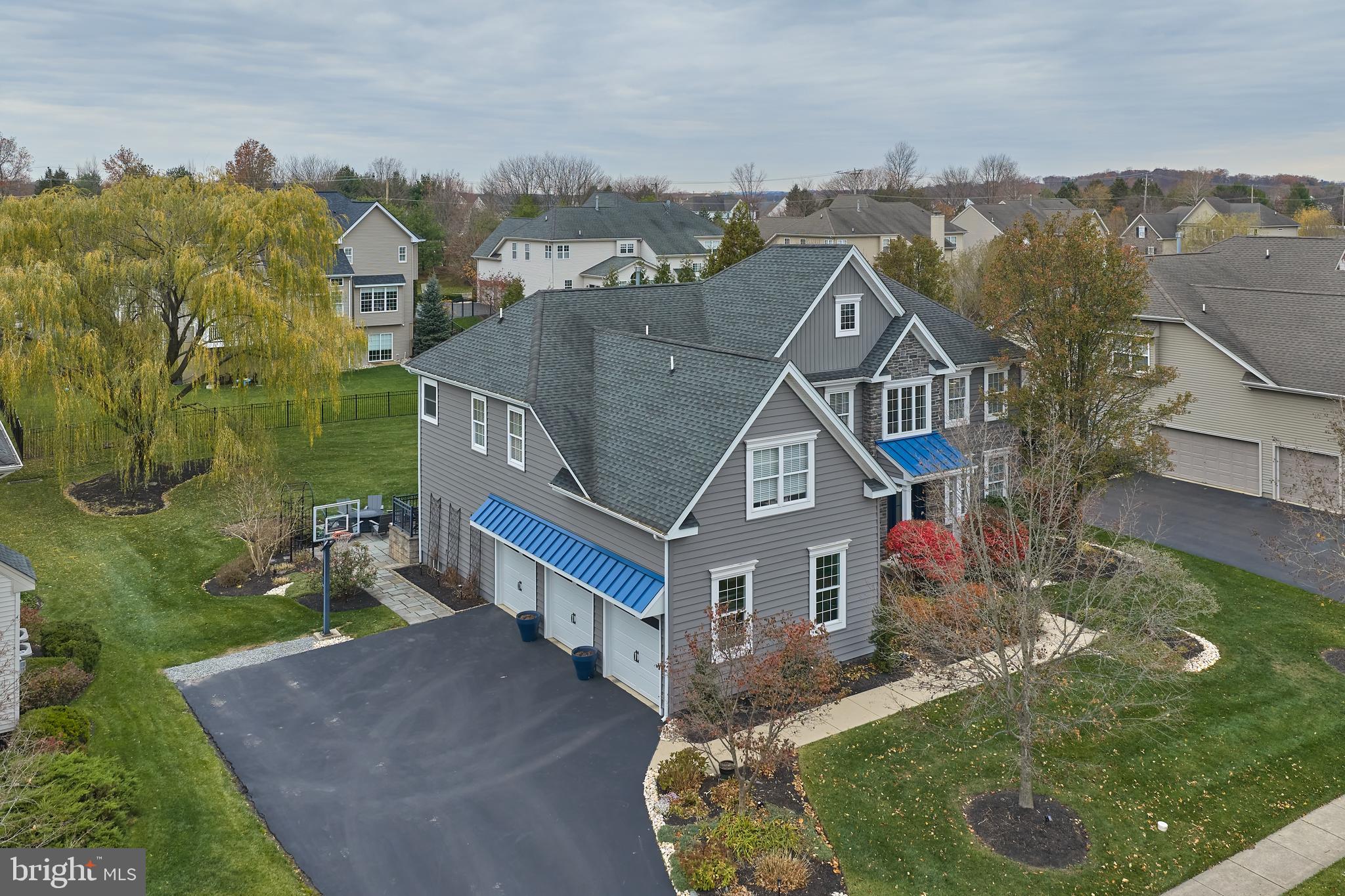 DEVONSHIRE ESTATES - Residential