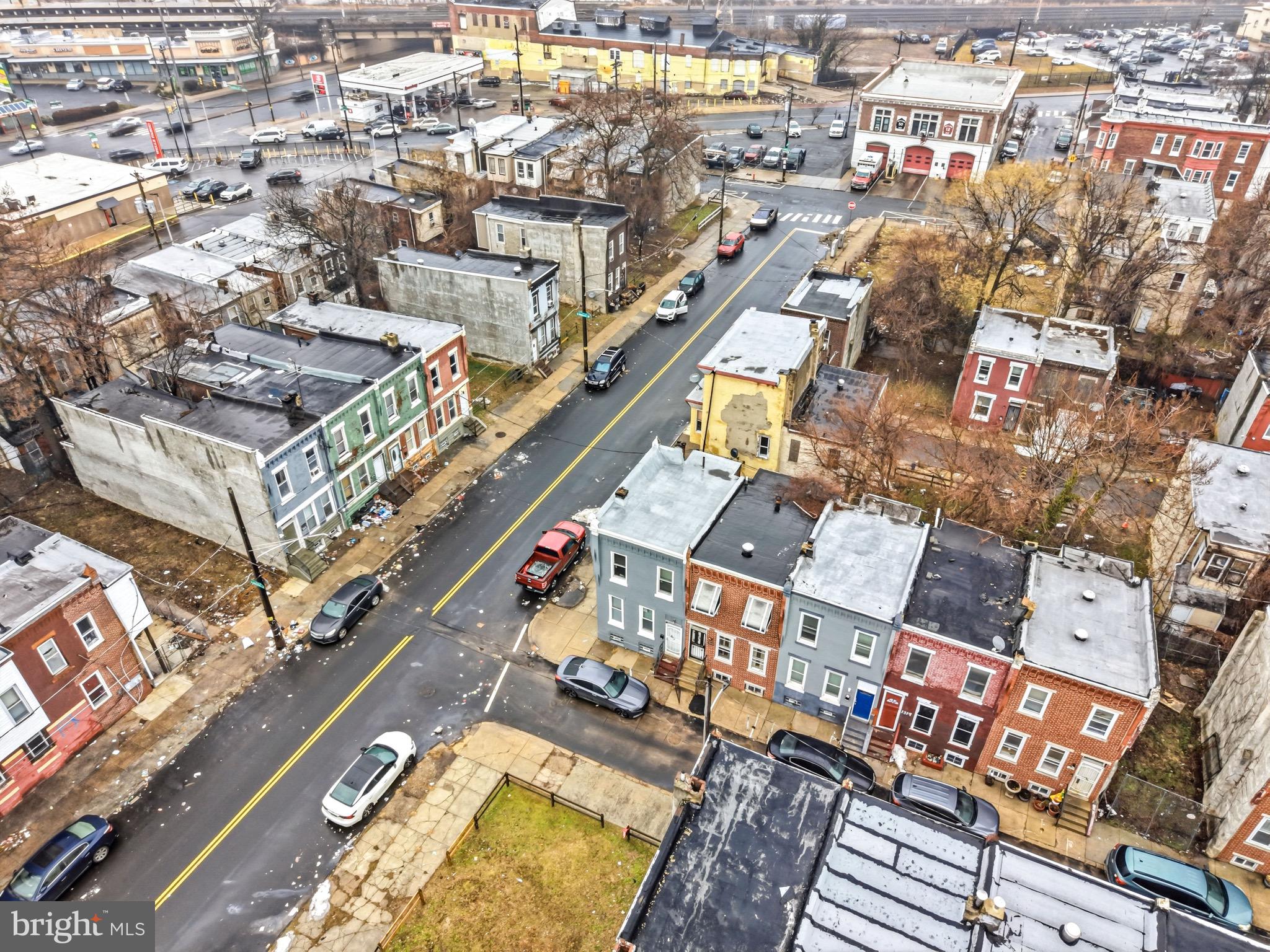 KENSINGTON - Residential