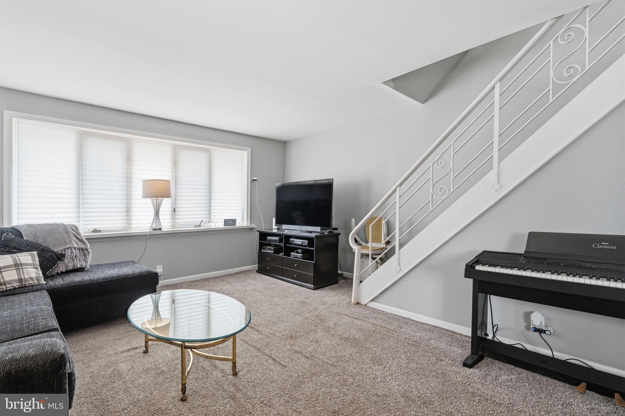 LEXINGTON PARK - Residential