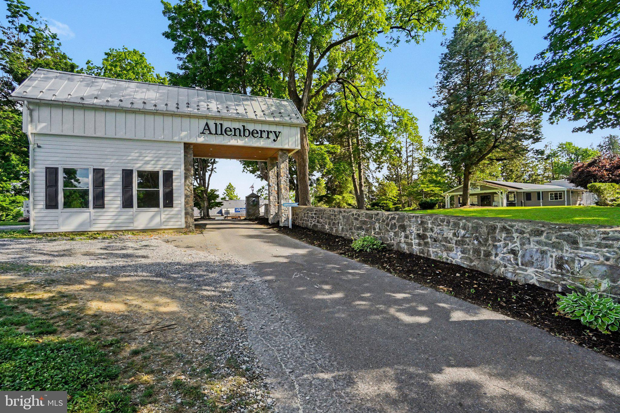 BOILING SPRINGS - Residential