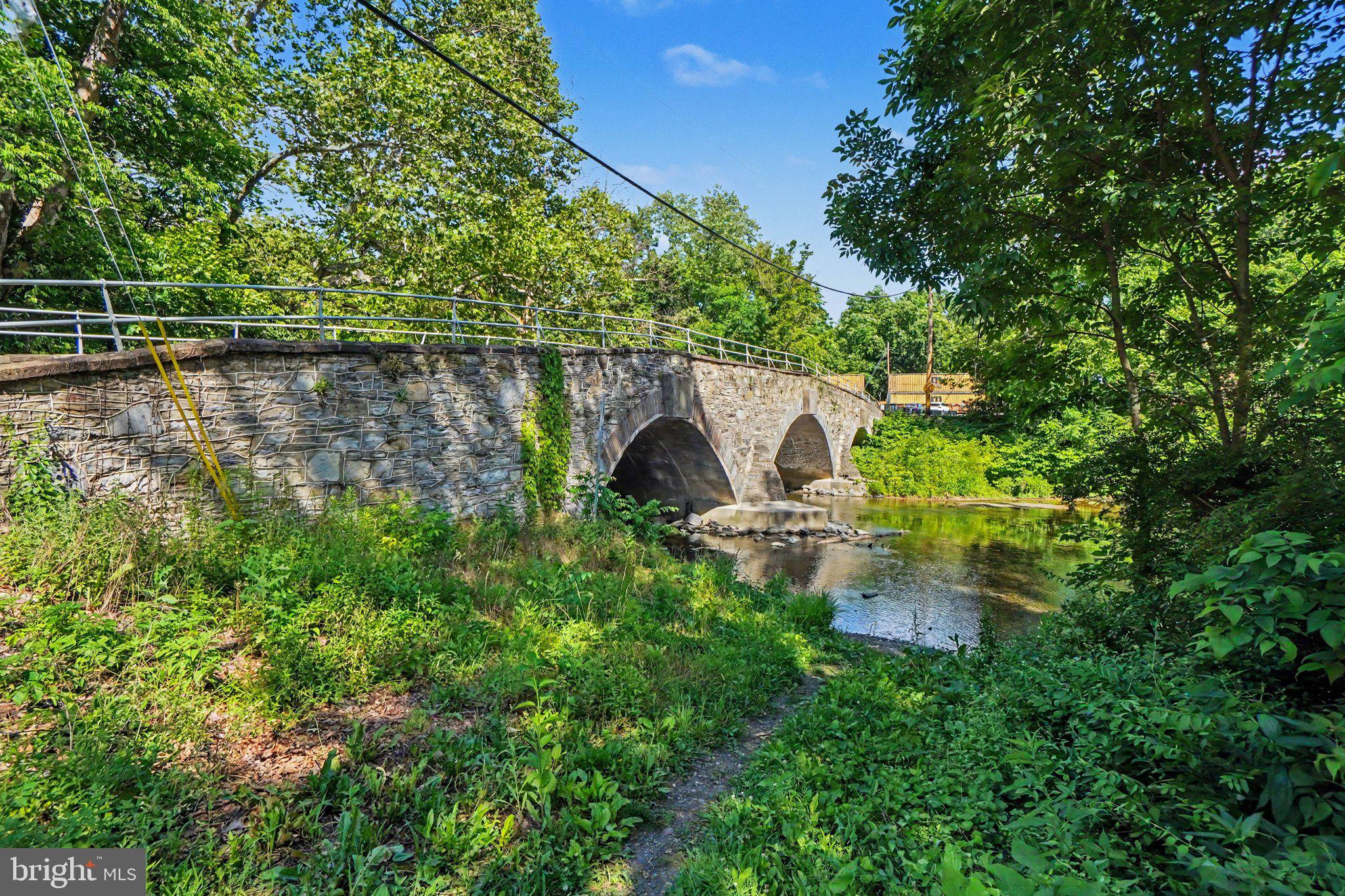 BOILING SPRINGS - Residential