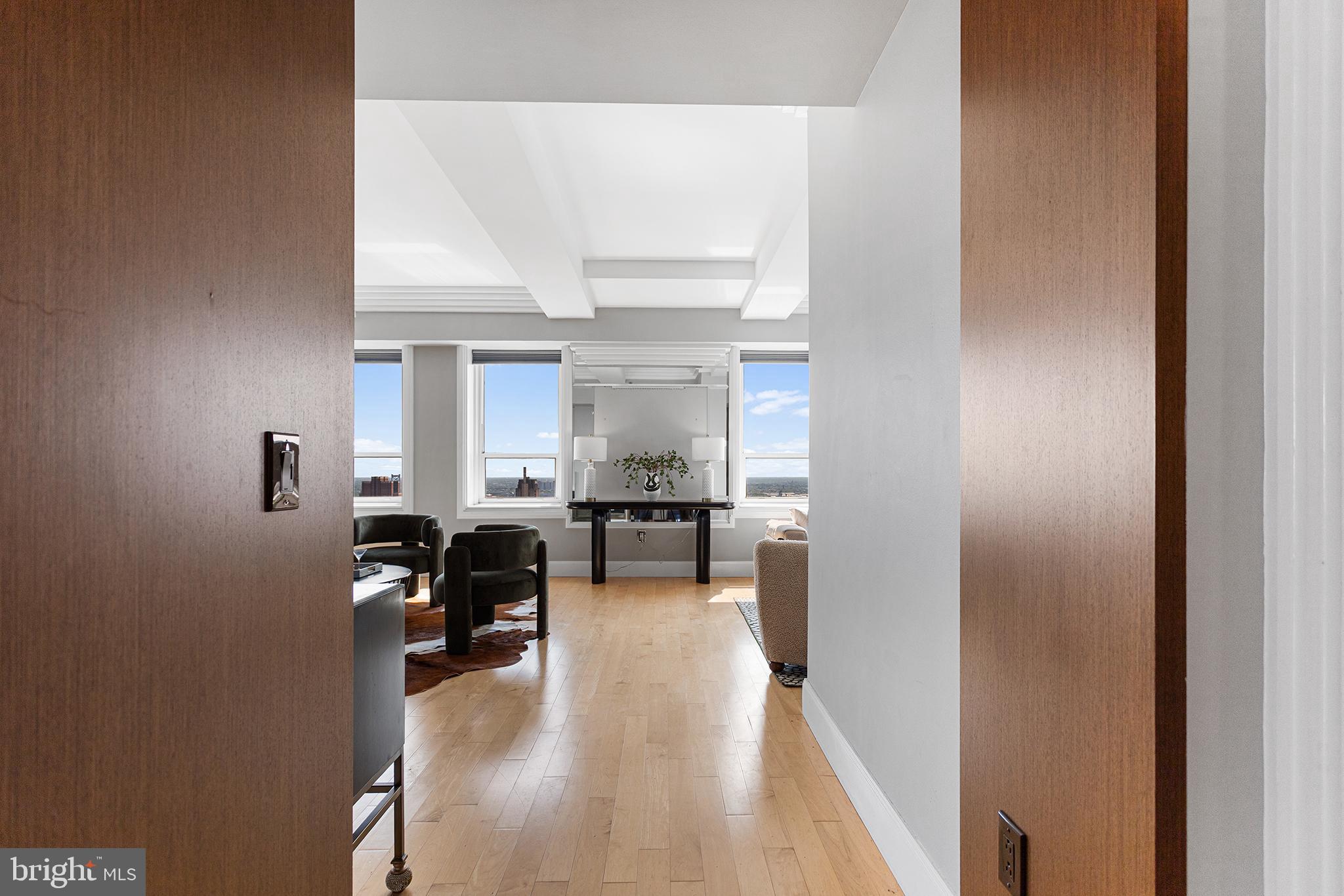 RITTENHOUSE SQUARE - Residential
