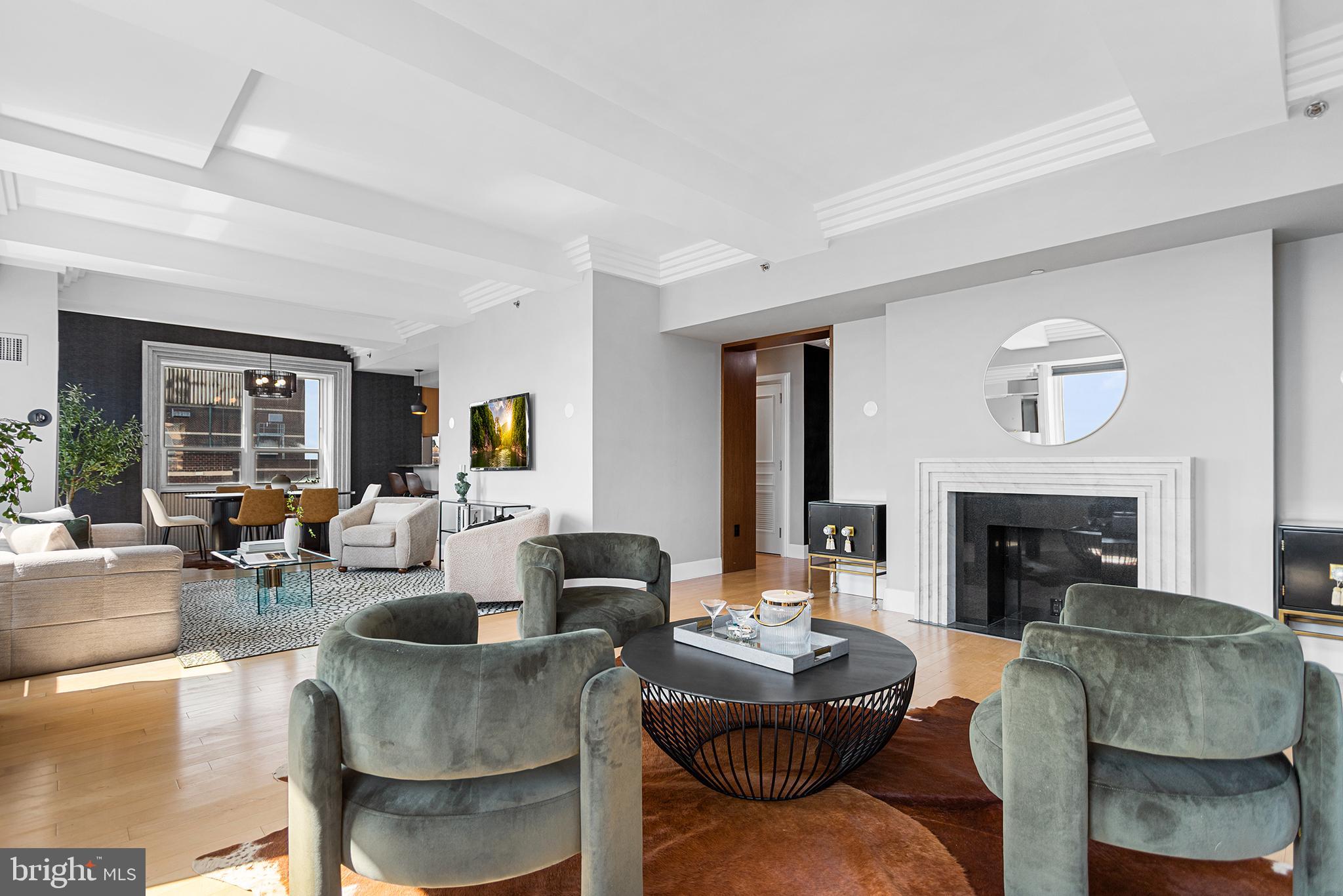 RITTENHOUSE SQUARE - Residential