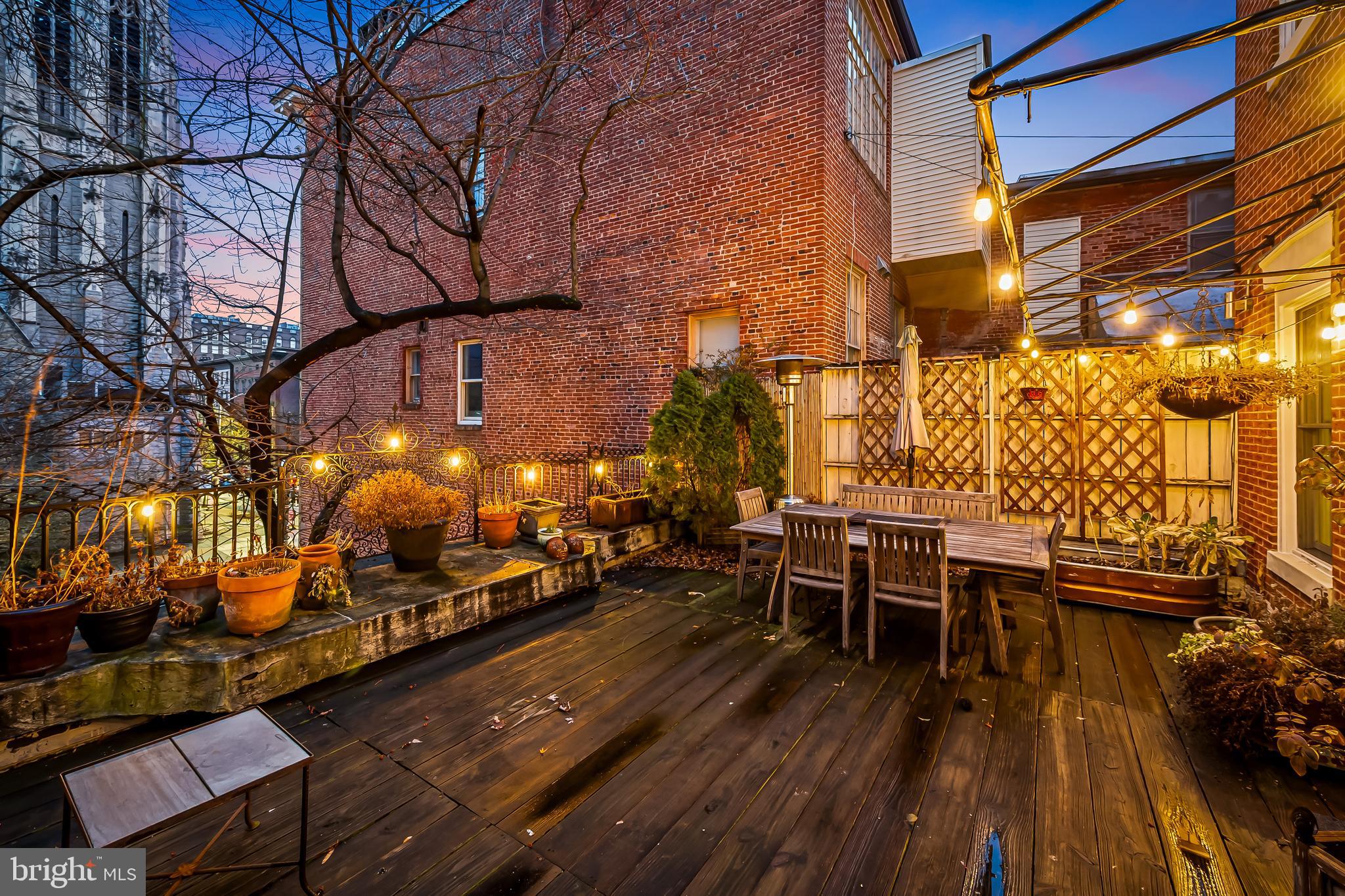 MOUNT VERNON PLACE HISTORIC DISTRICT - Residential