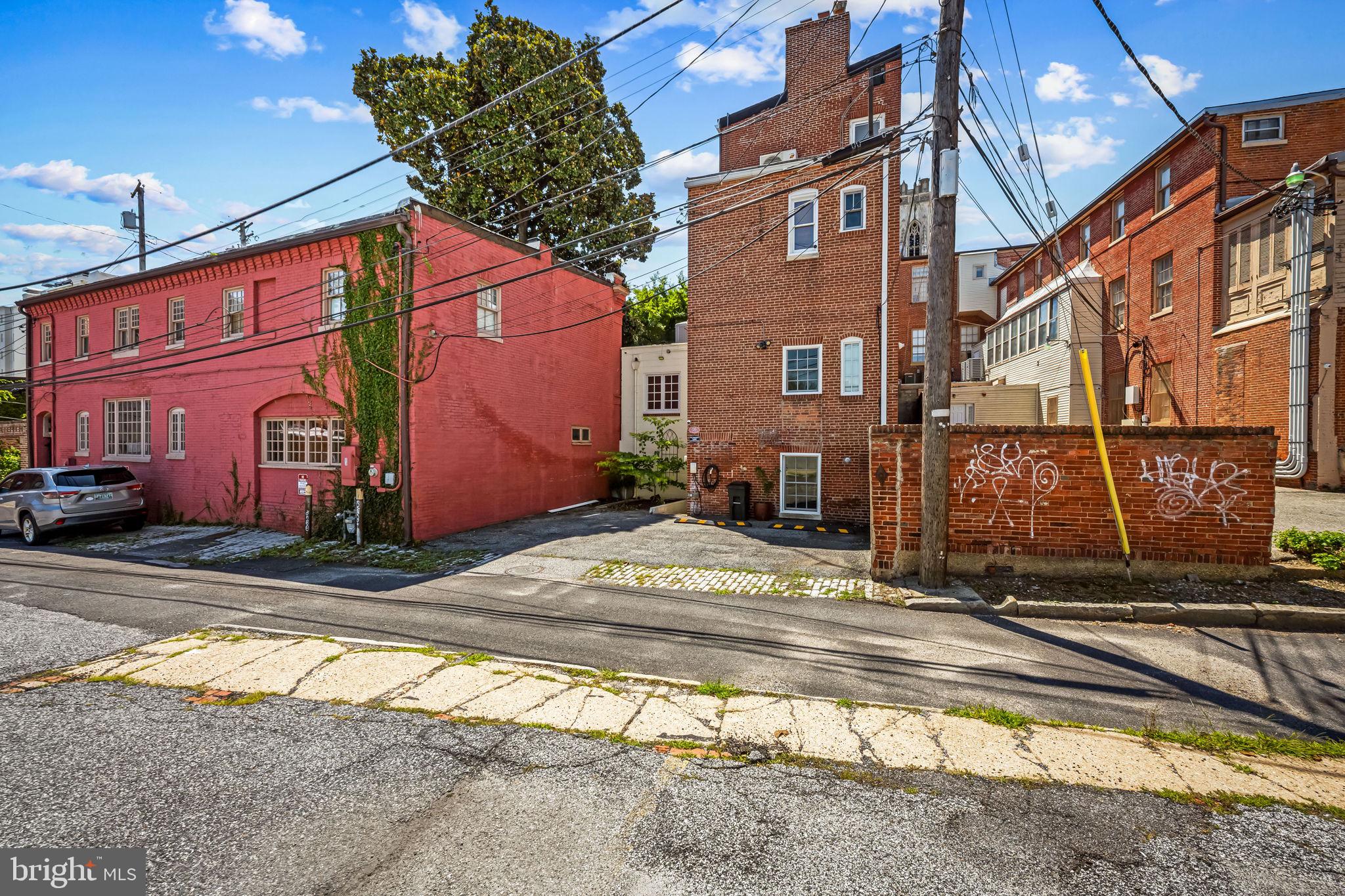MOUNT VERNON PLACE HISTORIC DISTRICT - Residential