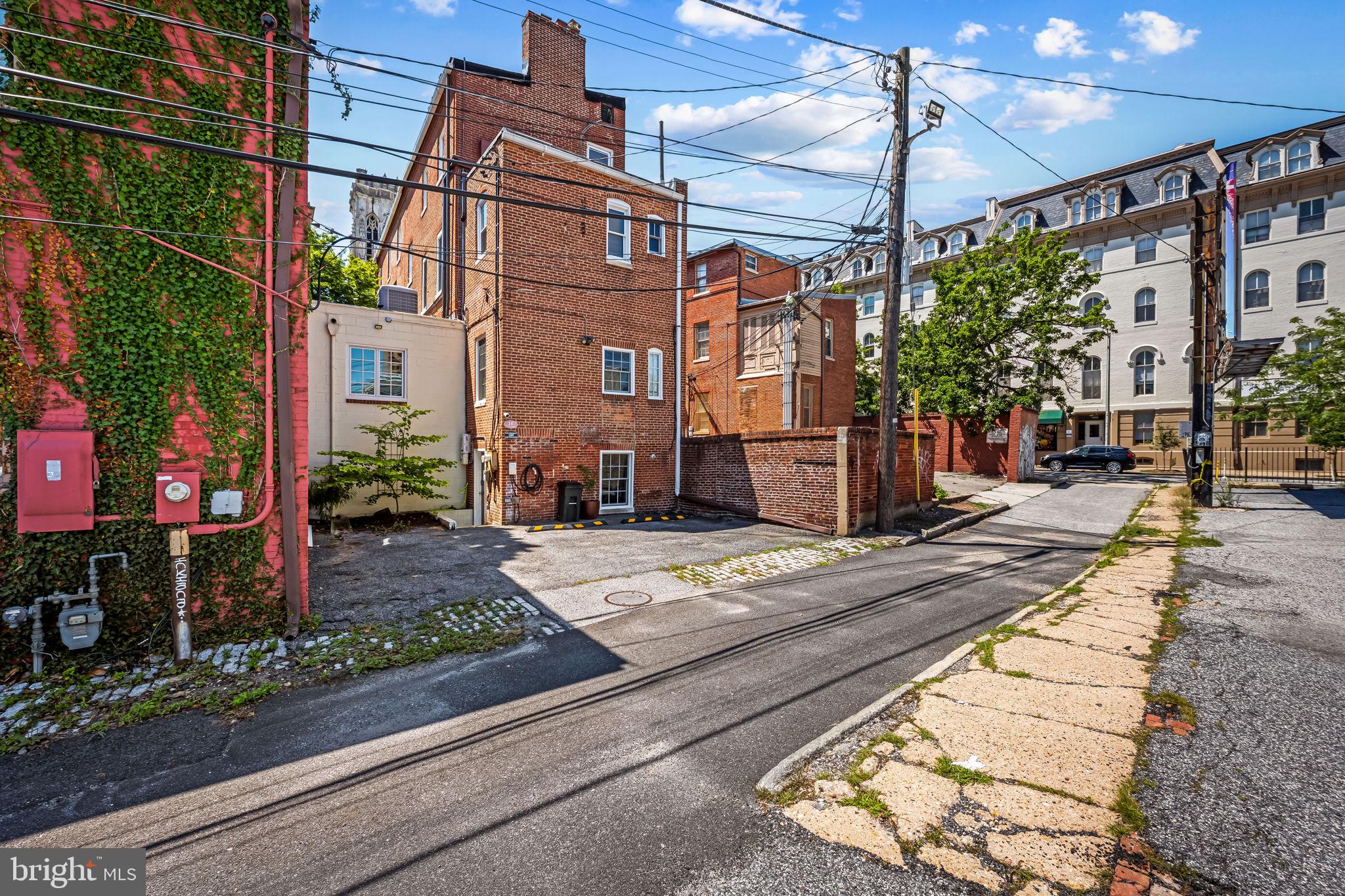 MOUNT VERNON PLACE HISTORIC DISTRICT - Residential