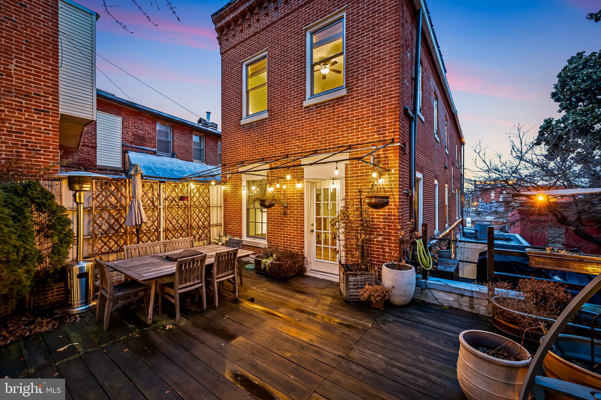 MOUNT VERNON PLACE HISTORIC DISTRICT - Residential