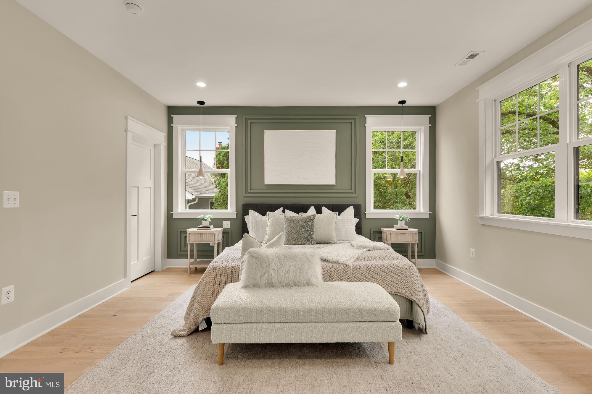ADDISON HEIGHTS - Residential
