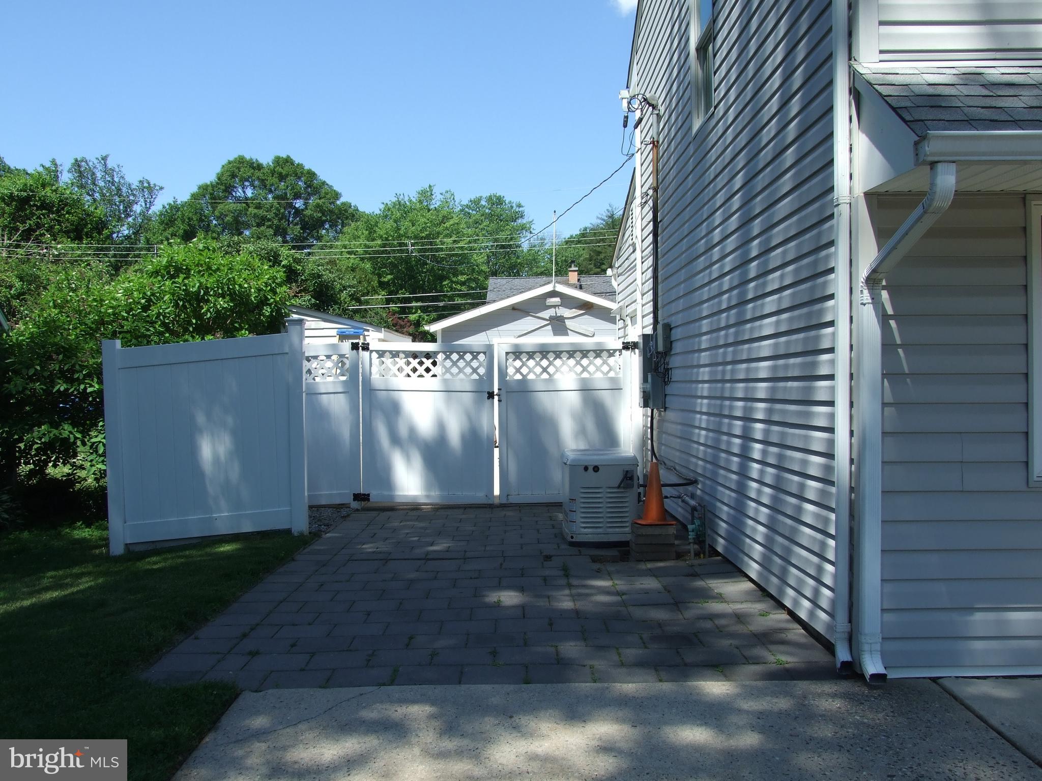 JUNIPER HILL - Residential