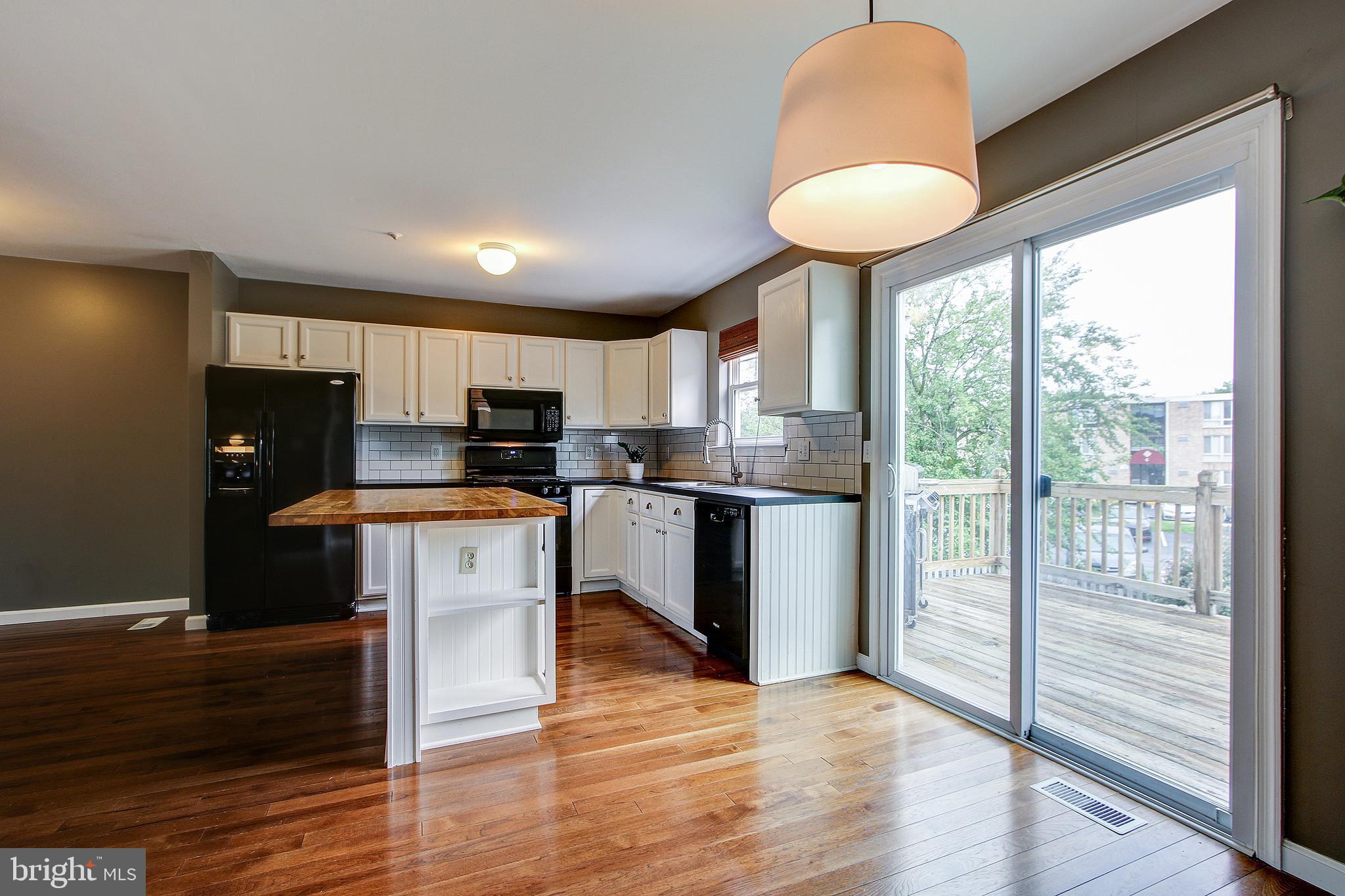 CHERRY PARK - Residential