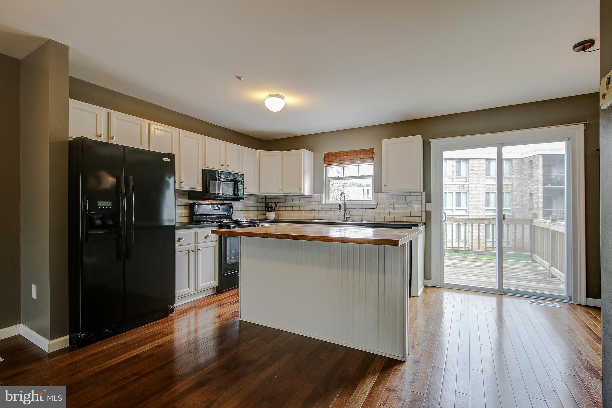 CHERRY PARK - Residential