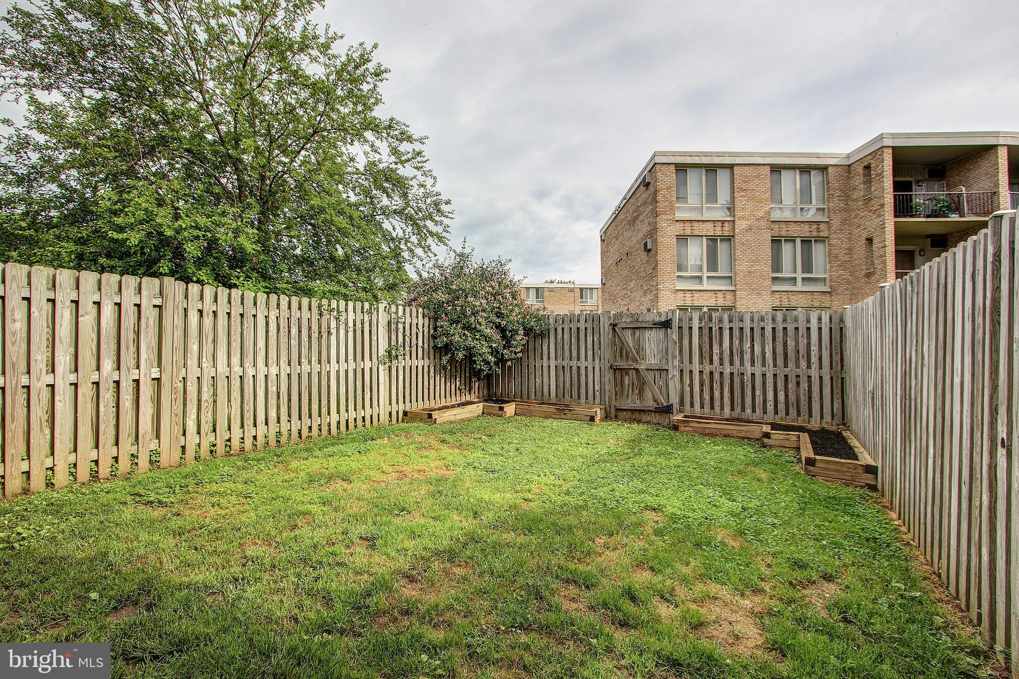 CHERRY PARK - Residential