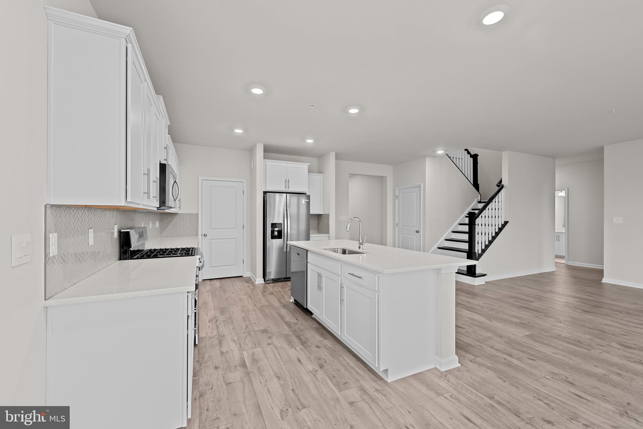 VILLAGES OF WHITE MARSH - Residential