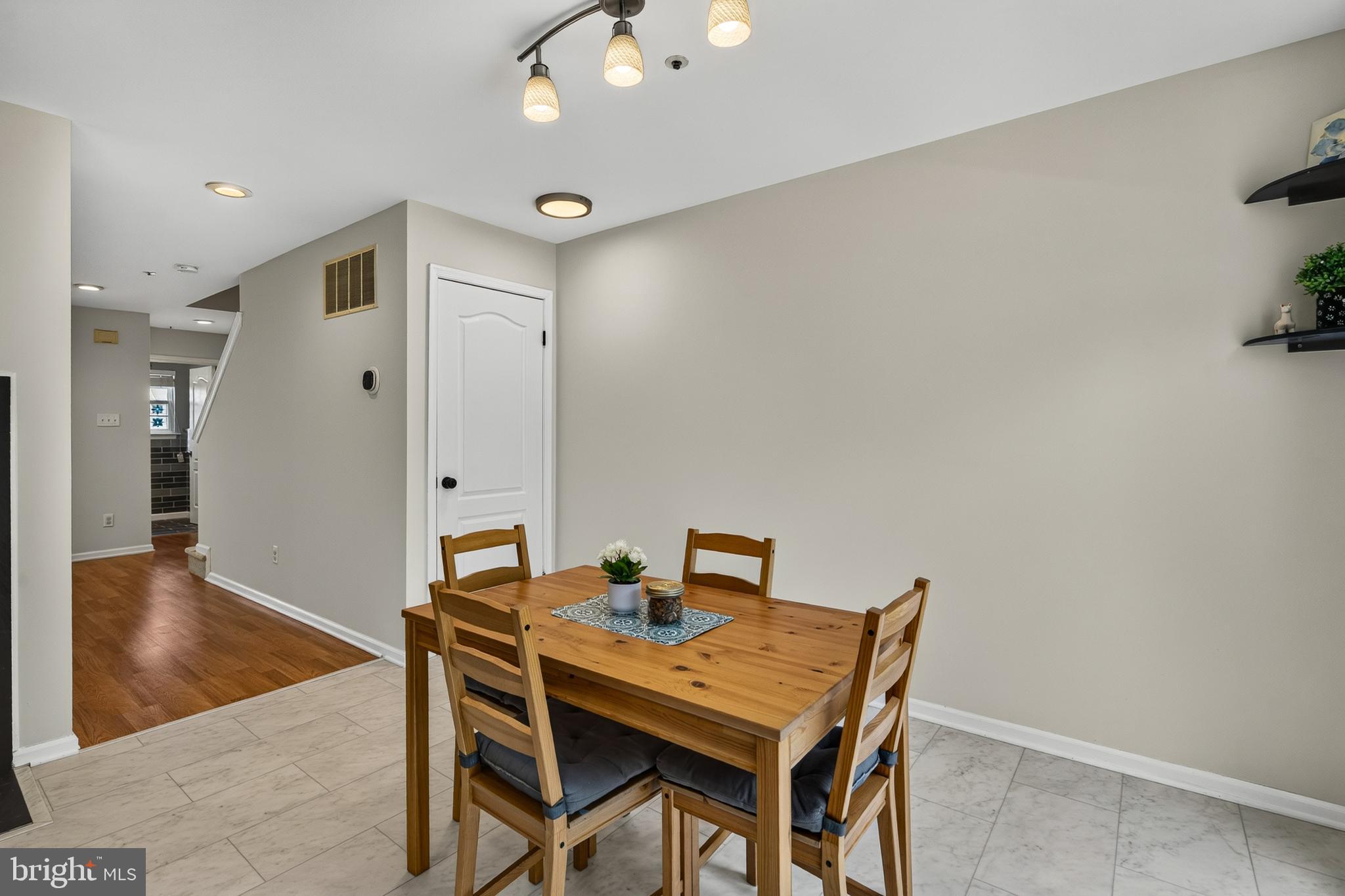 EXTON STATION - Residential