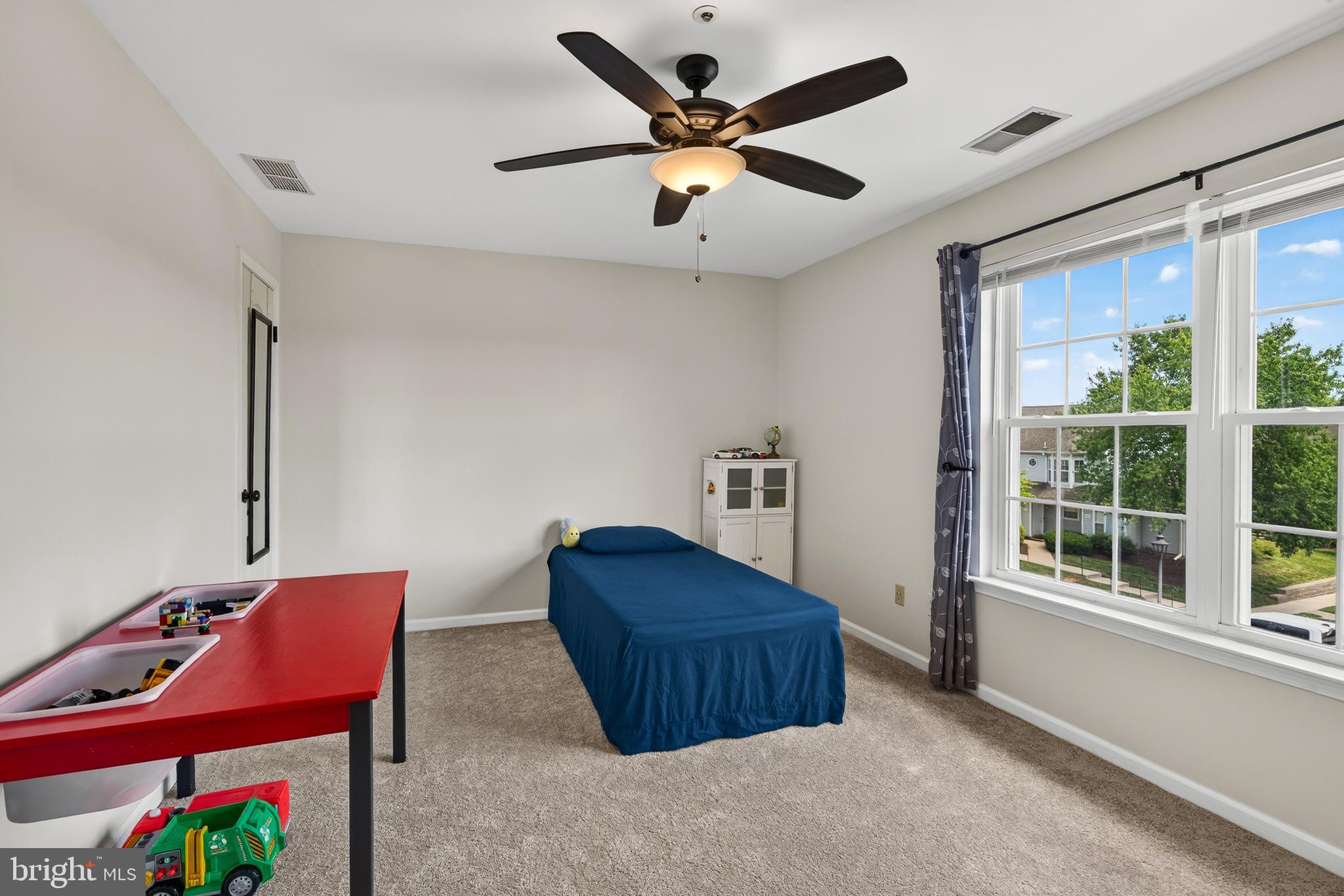 EXTON STATION - Residential