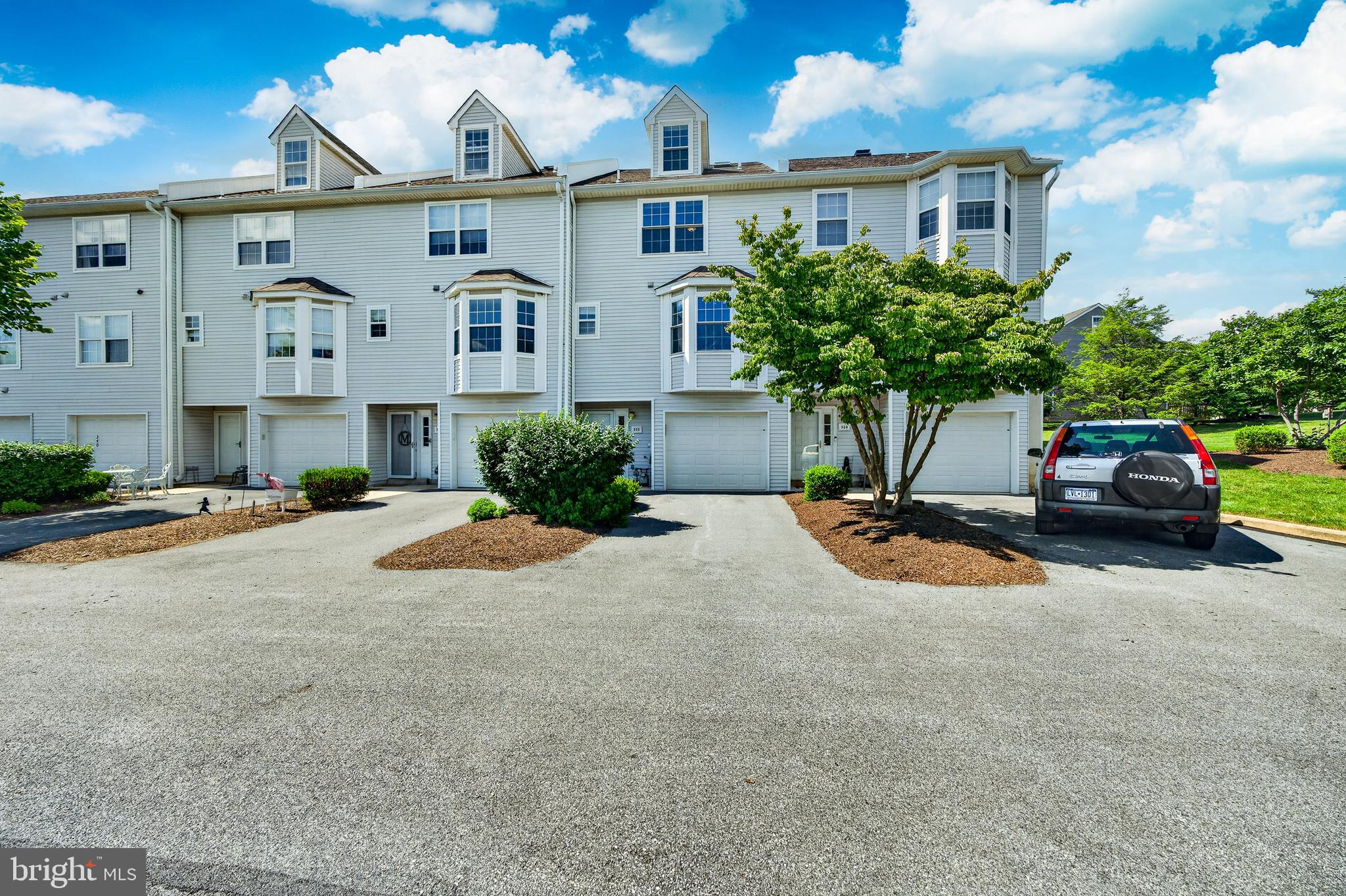EXTON STATION - Residential