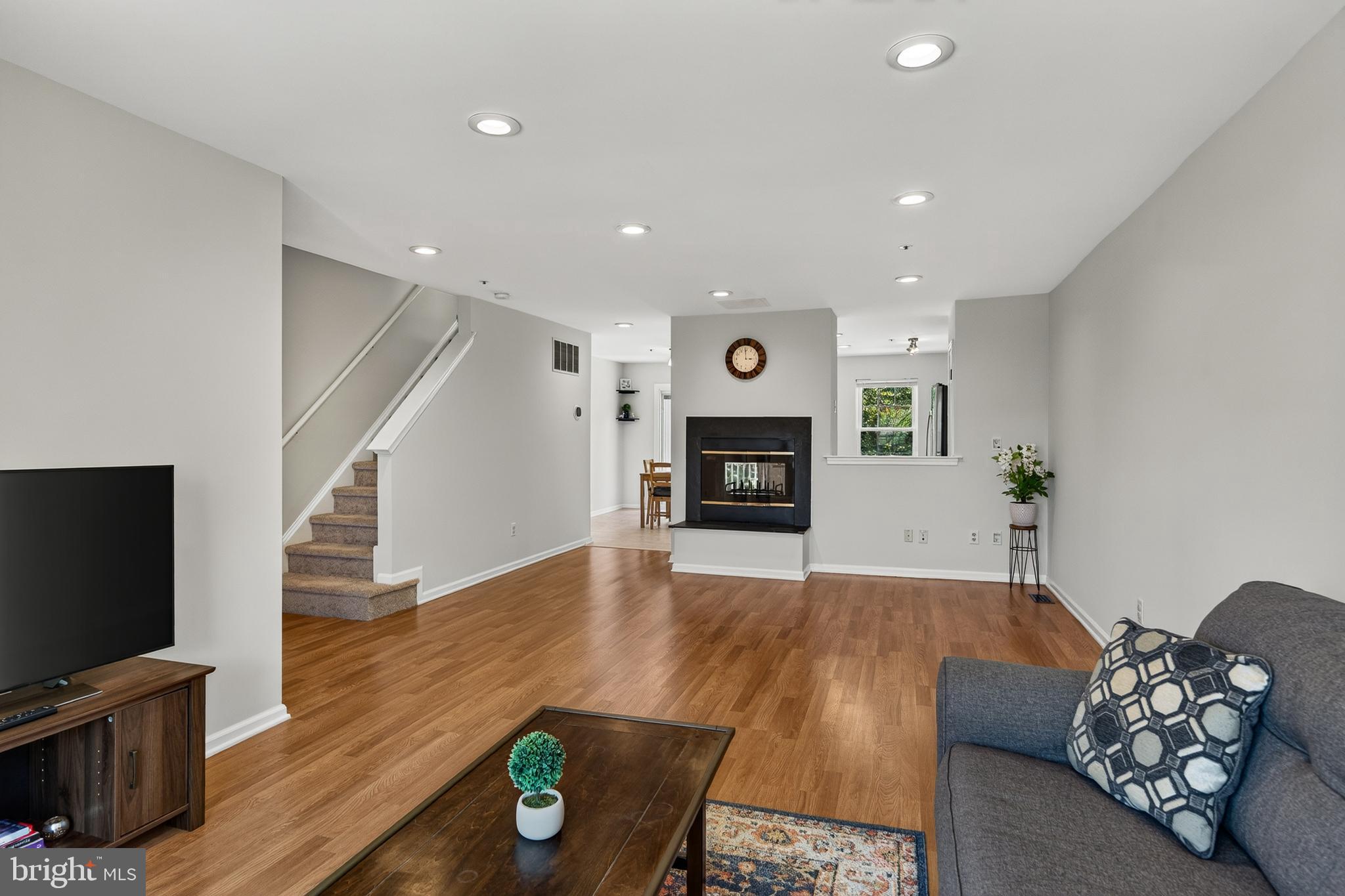 EXTON STATION - Residential