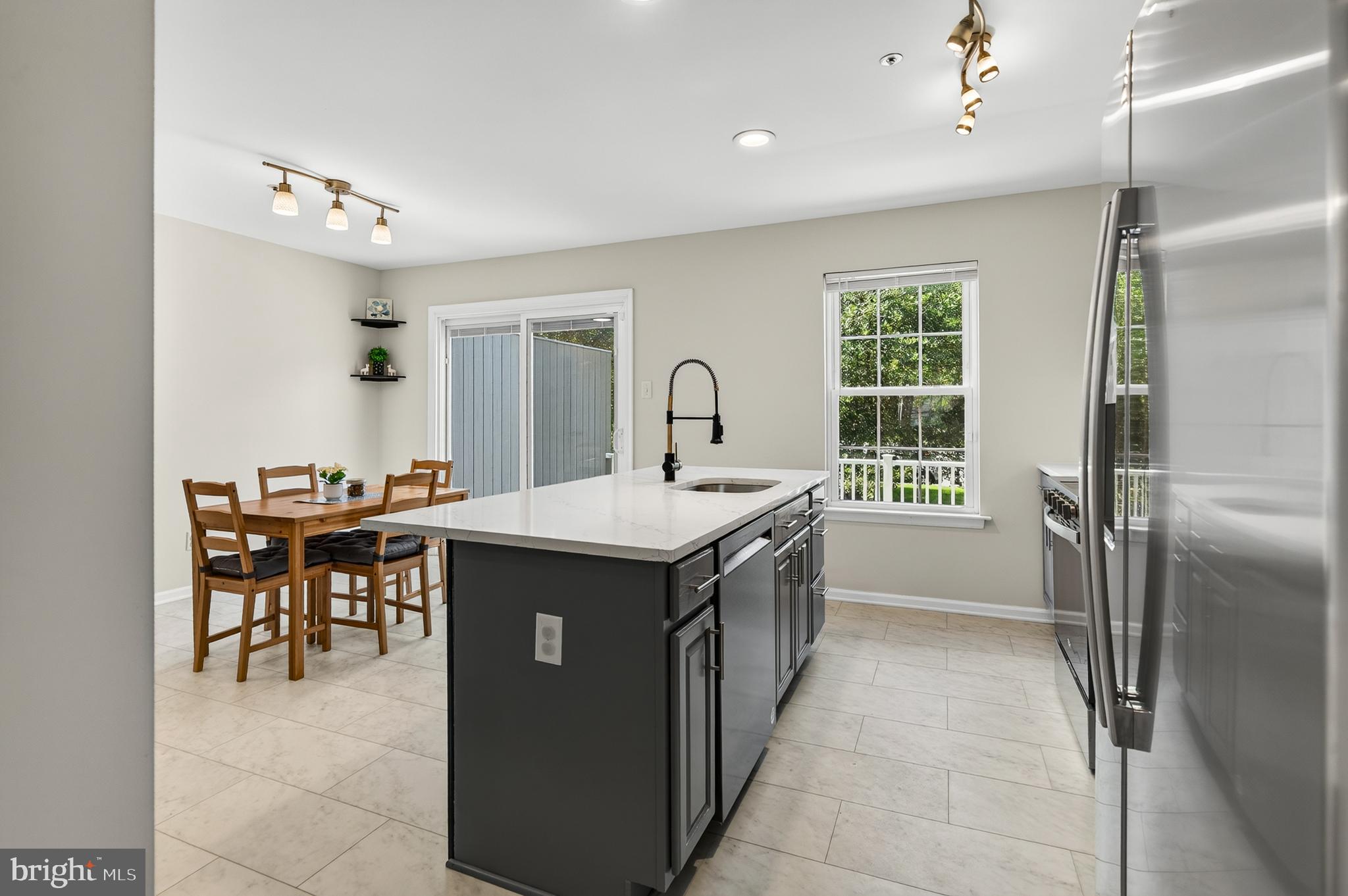 EXTON STATION - Residential