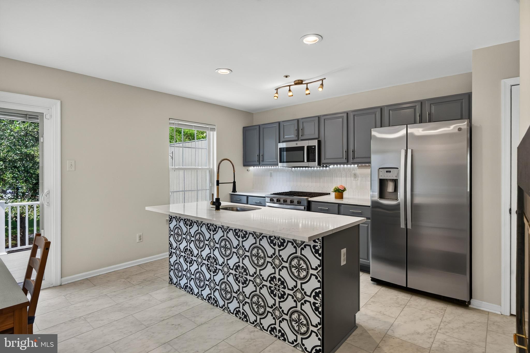 EXTON STATION - Residential