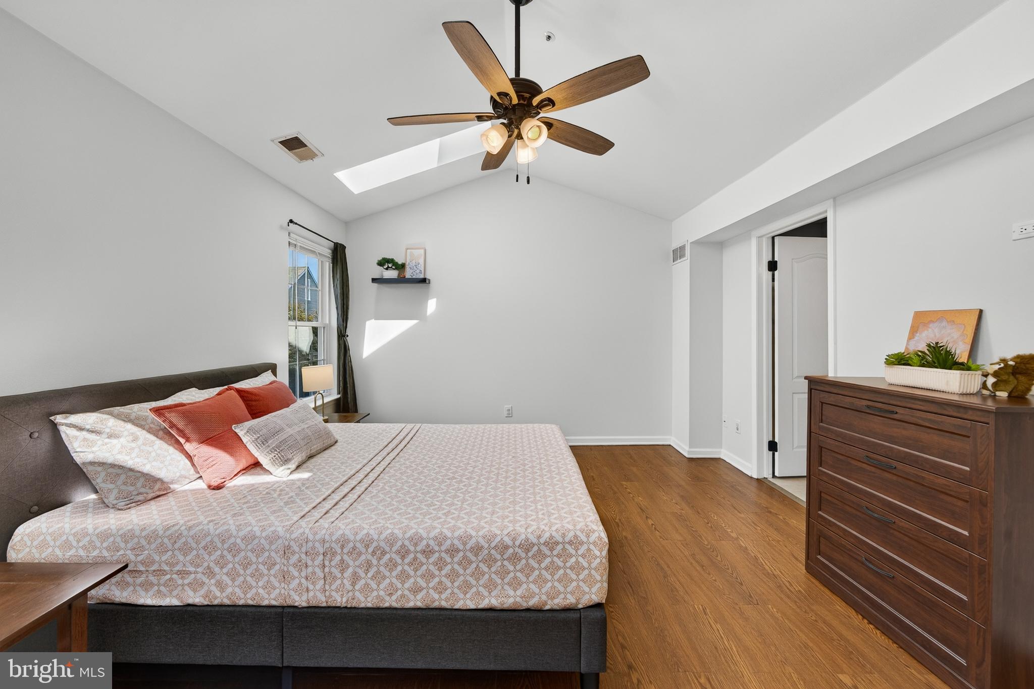 EXTON STATION - Residential