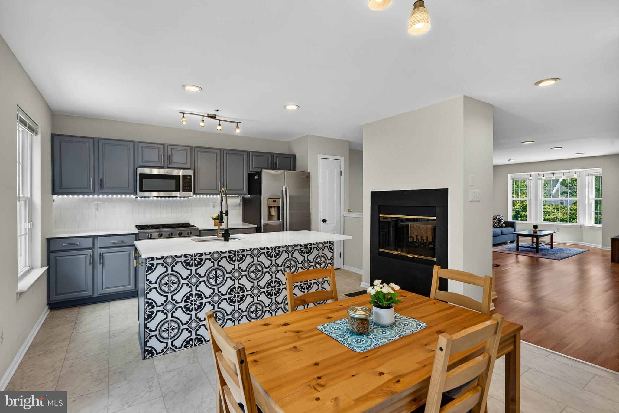 EXTON STATION - Residential