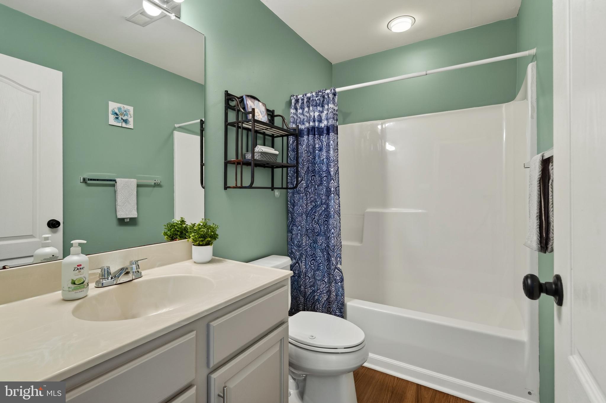 EXTON STATION - Residential