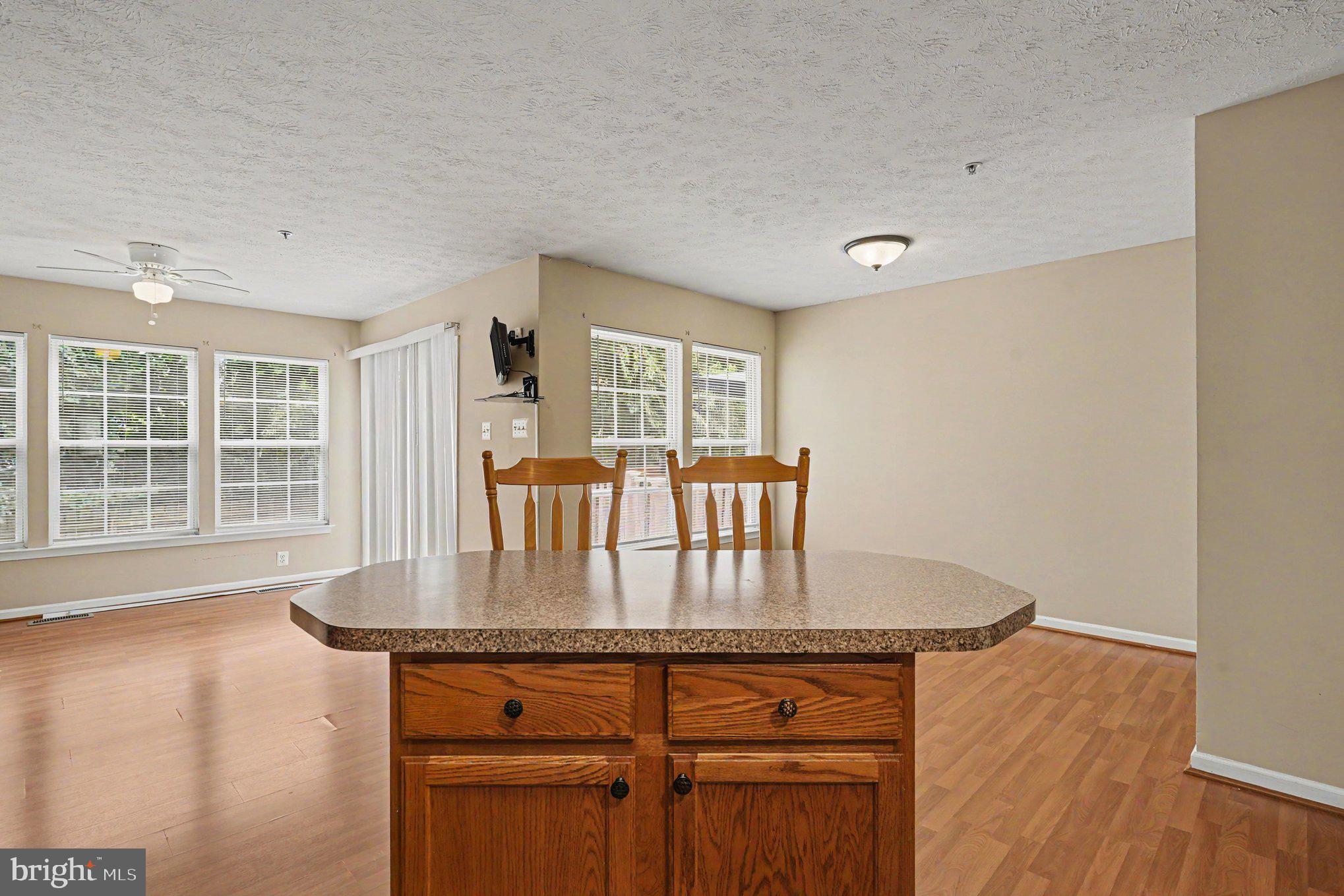 SENECA POINTE - Residential